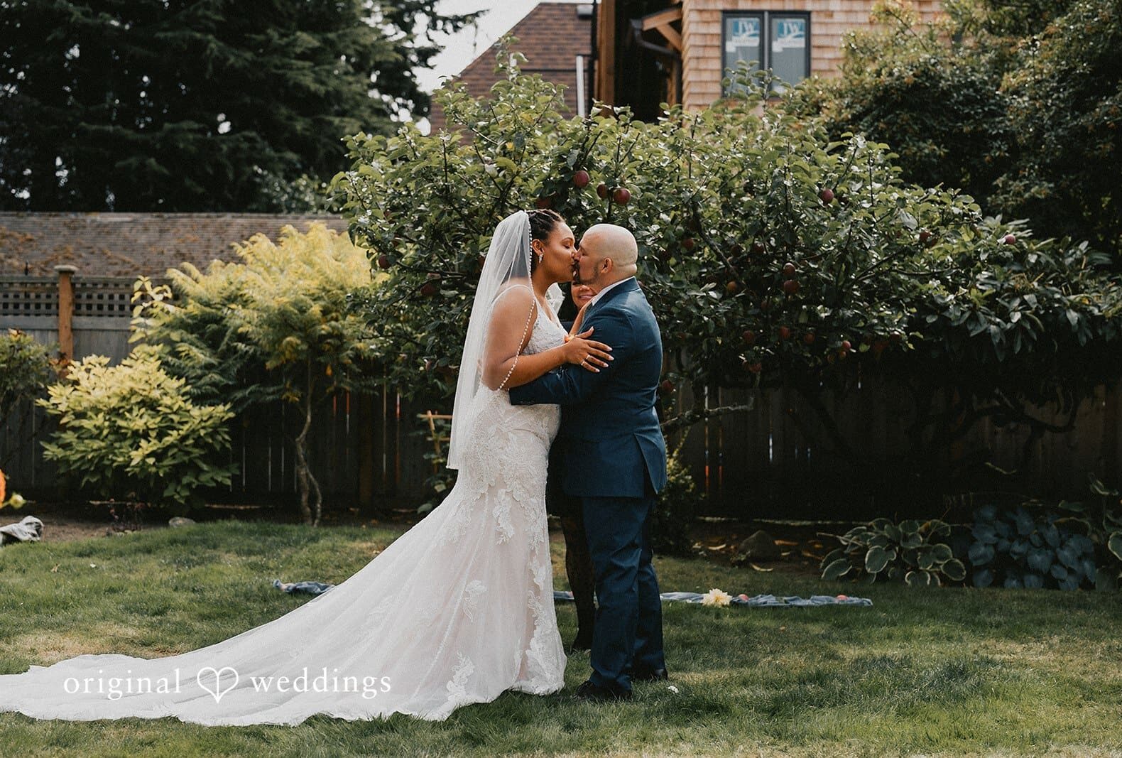 Washington Backyard Wedding // Kiara & Paul -