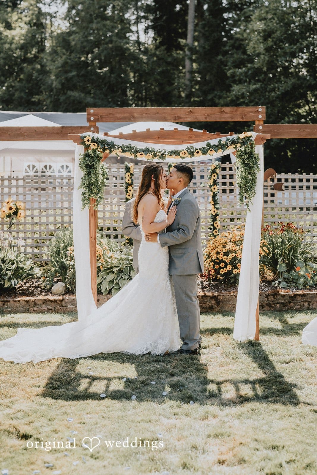 Washington Backyard Wedding // Maranda & Jose -