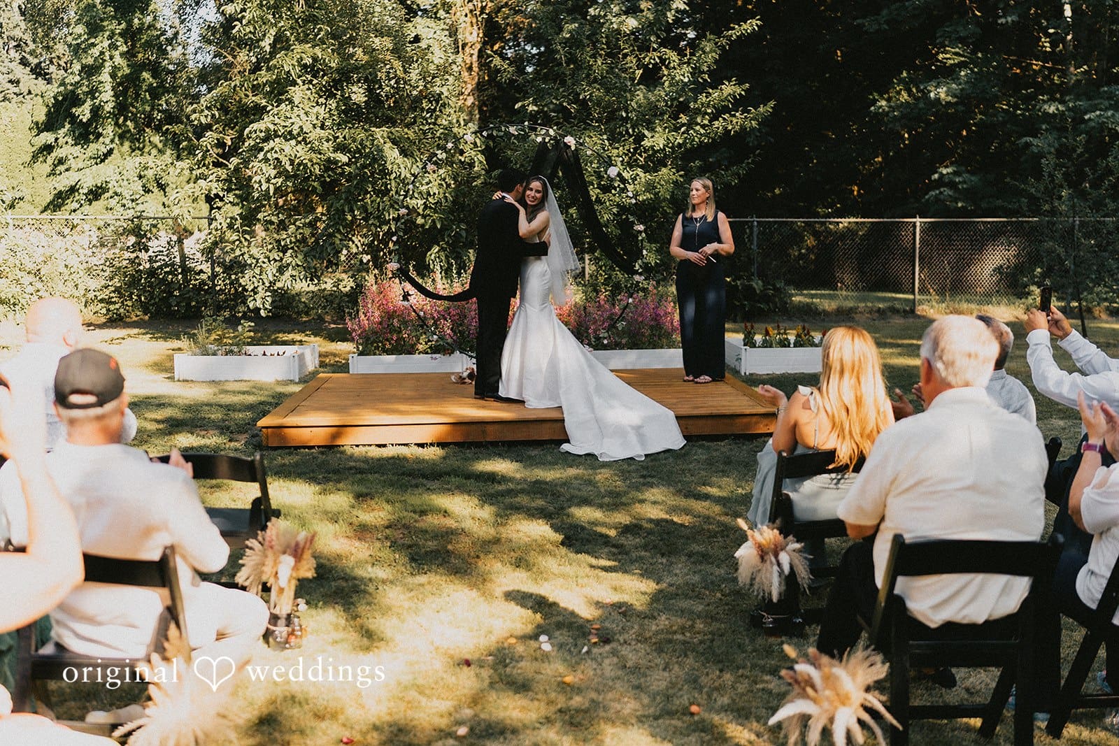 Washington Backyard Wedding // Melanie & Darian -