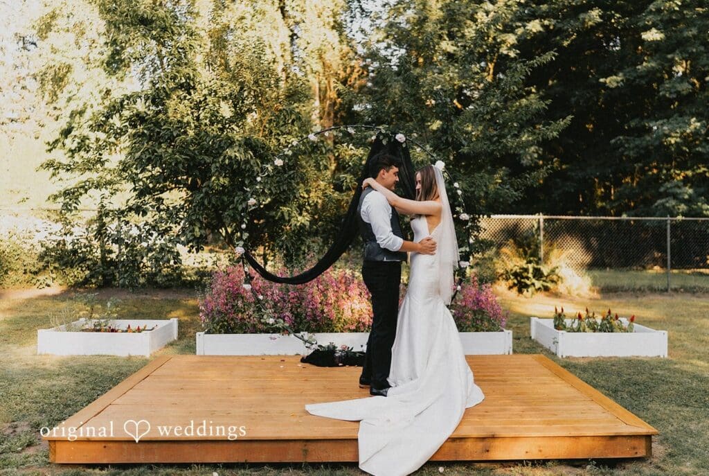 Melanie + Darian Washington Backyard Wedding // Melanie & Darian -