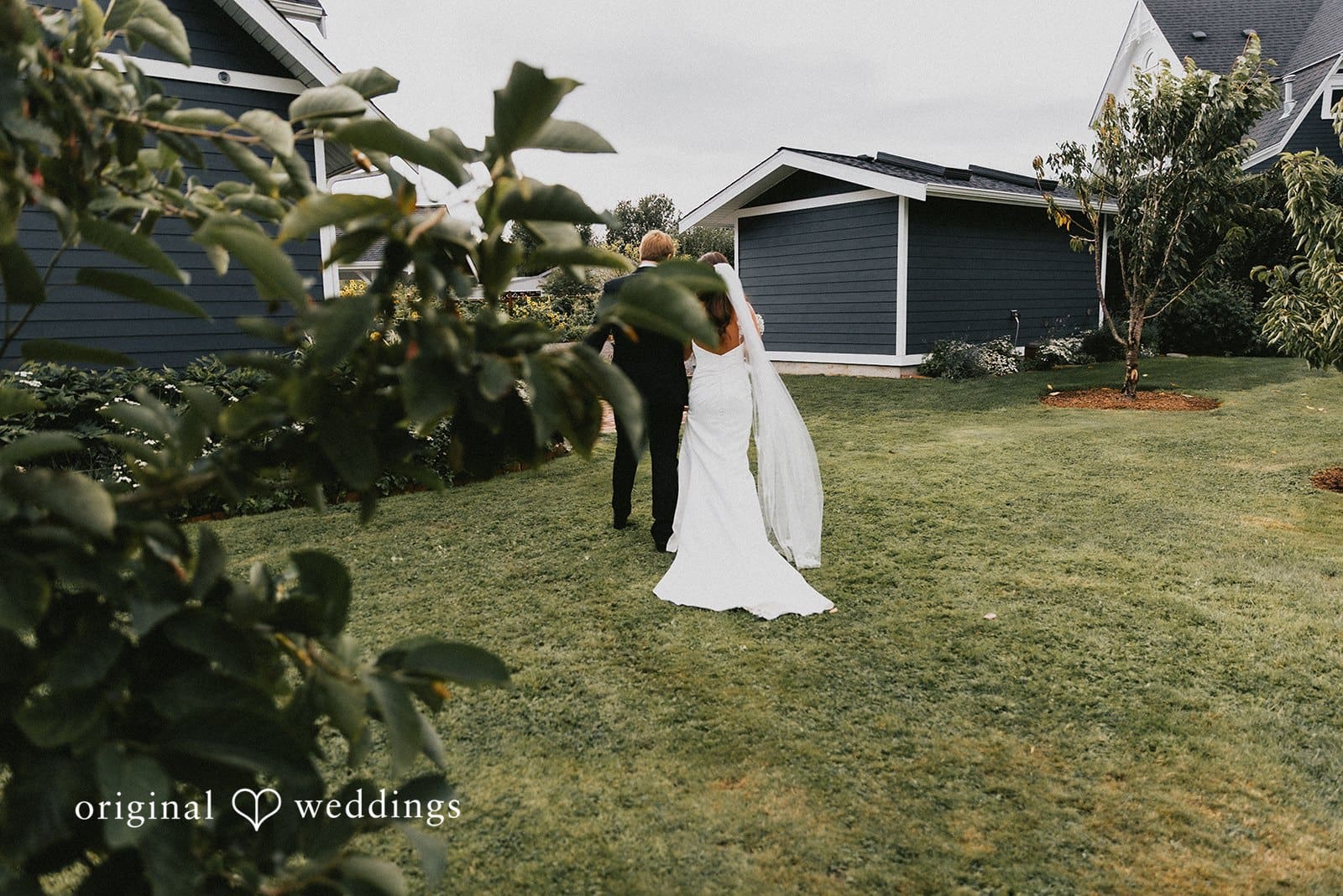 Washington Backyard Wedding // Olivia & Reid -
