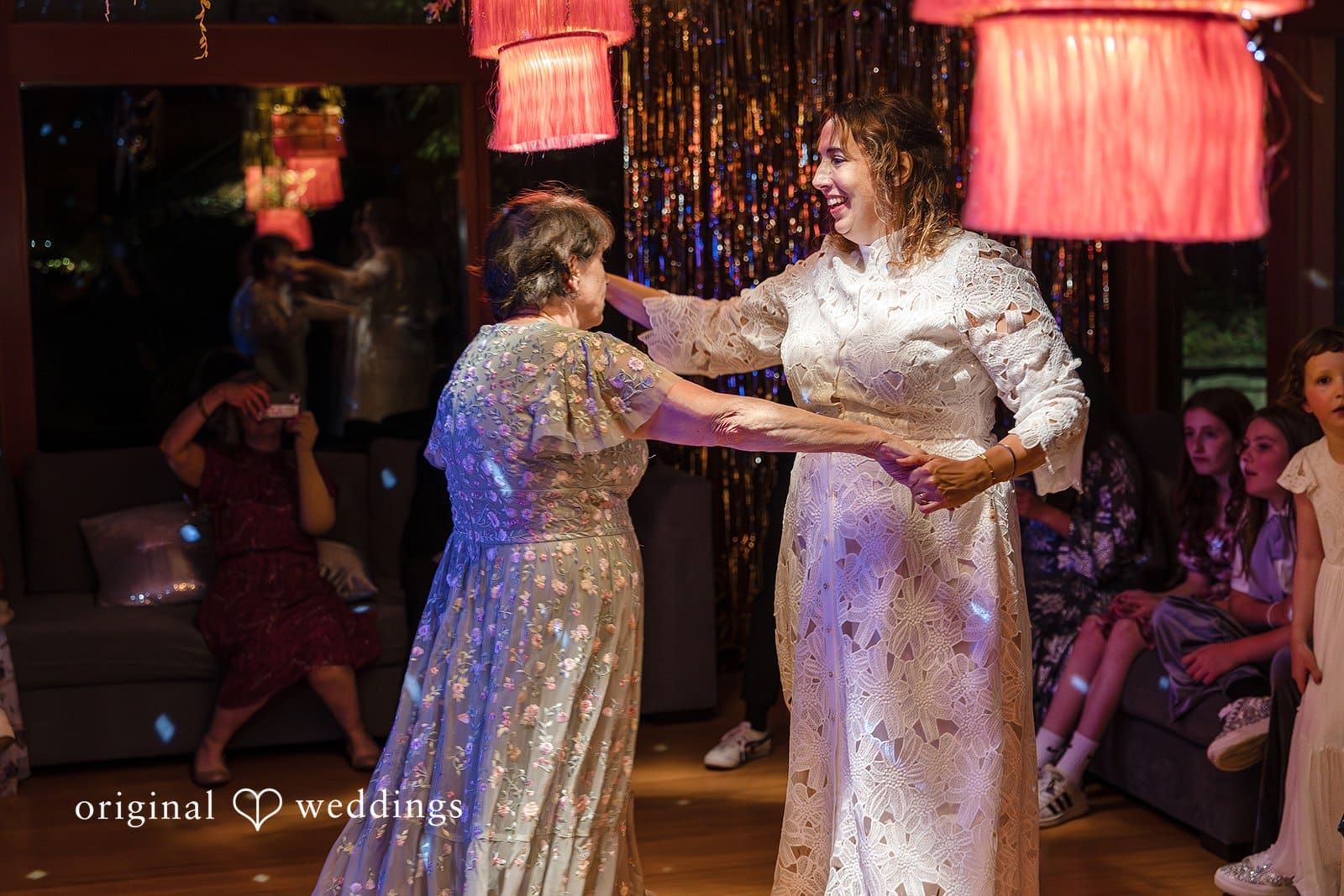 Washington Backyard Wedding // Rhianon & Dennis -