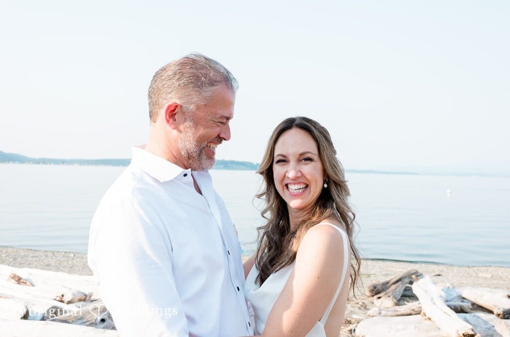 Therese + David Washington Beach Wedding // Therese & David -