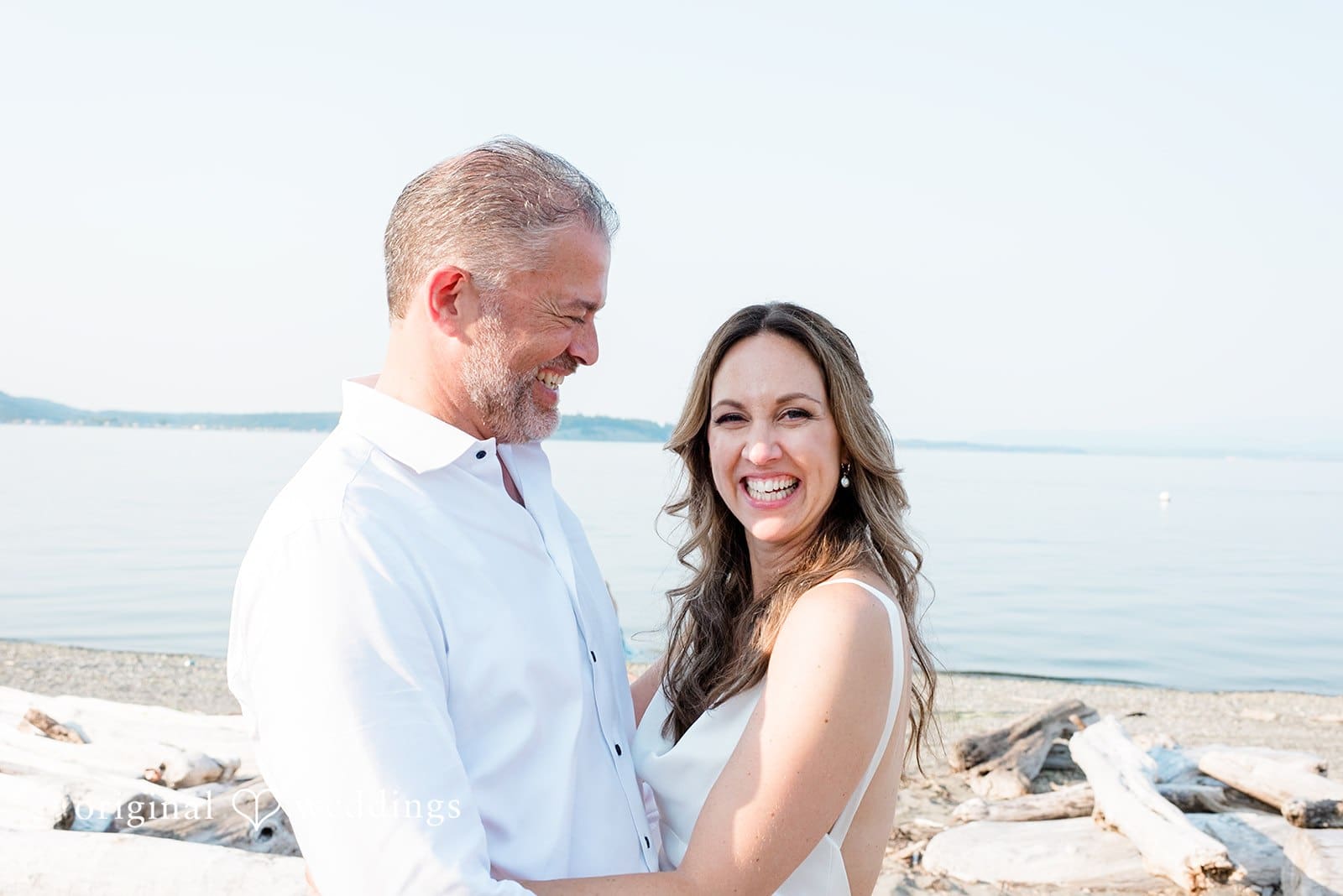 Washington Beach Wedding // Therese & David -