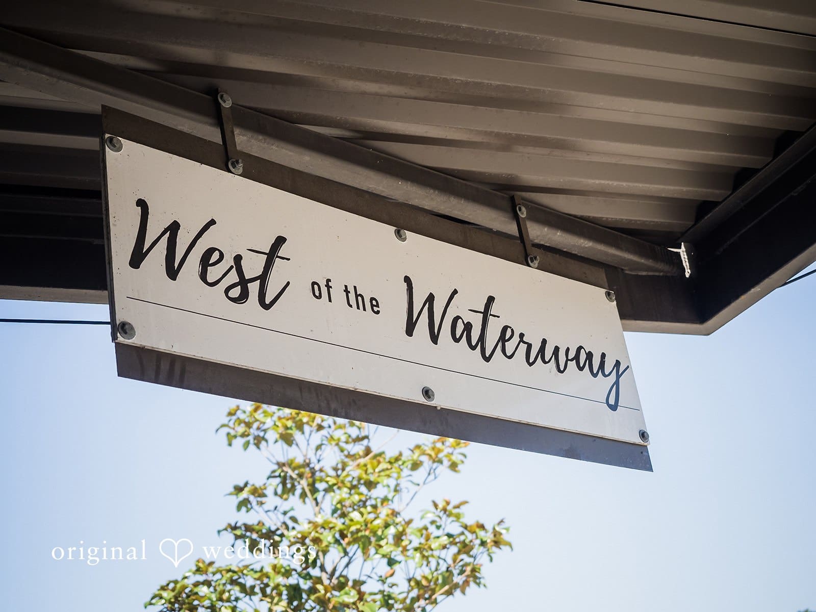 West of the Waterway Wedding // Max & Emily -