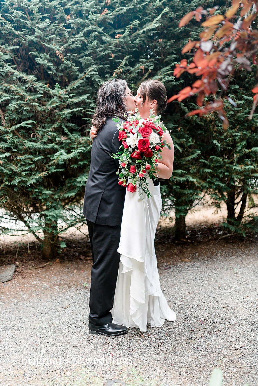 Winding Path Gardens Wedding // Brandon & Stephanie -