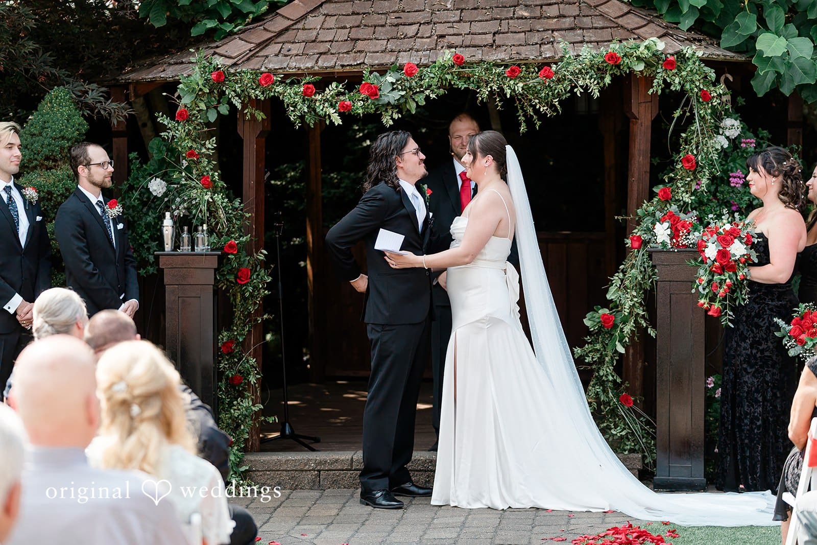 Winding Path Gardens Wedding // Brandon & Stephanie -