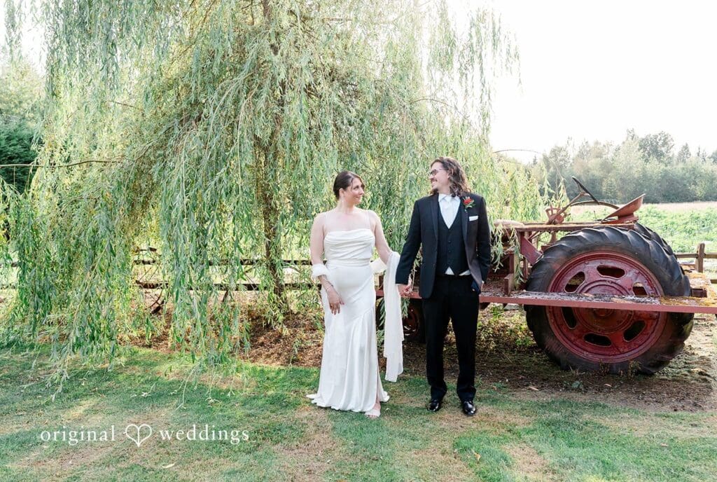 Brandon + Stephanie Winding Path Gardens Wedding // Brandon & Stephanie -