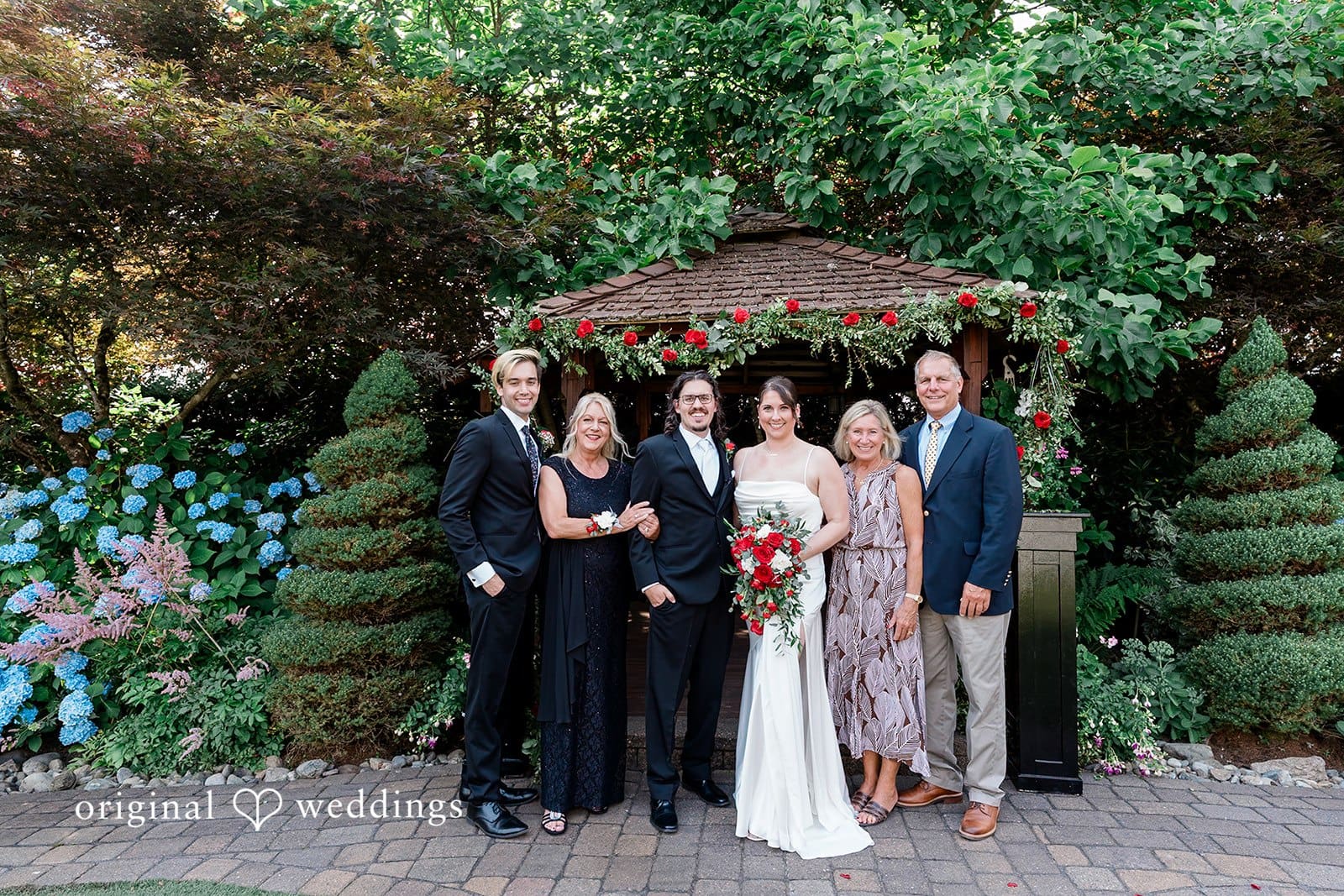 Winding Path Gardens Wedding // Brandon & Stephanie -