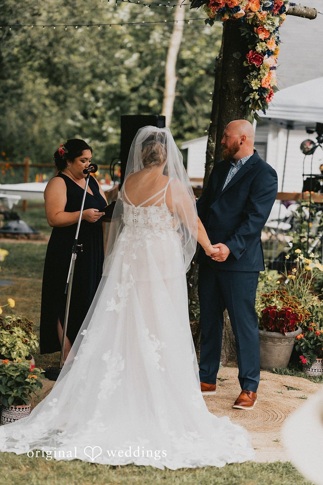 Wisconsin Backyard Wedding // Dalina & Alex -