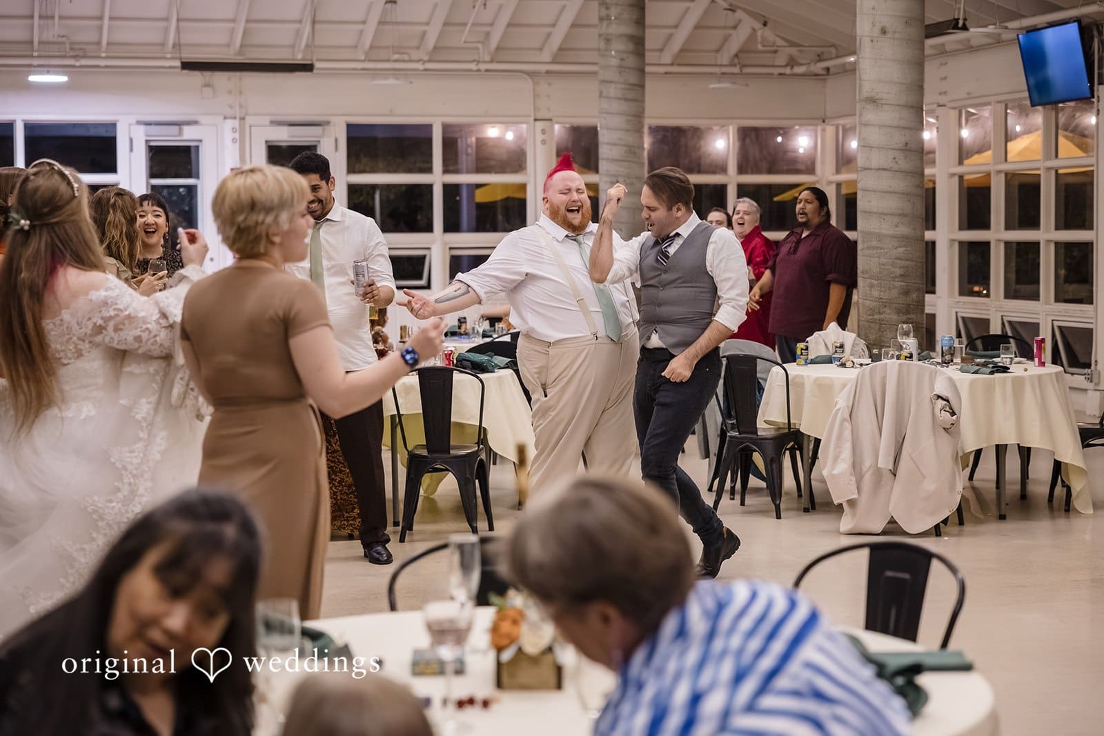 Woodland Park Zoo Wedding // Annalise & Jonathan -