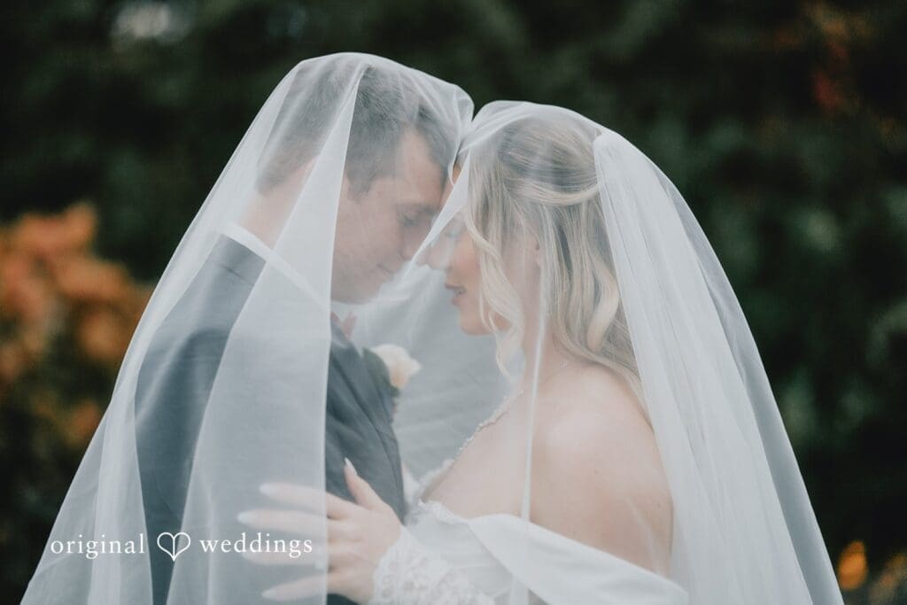 798__A9B4844 The Farmhouse Wedding // Angela & Logan -