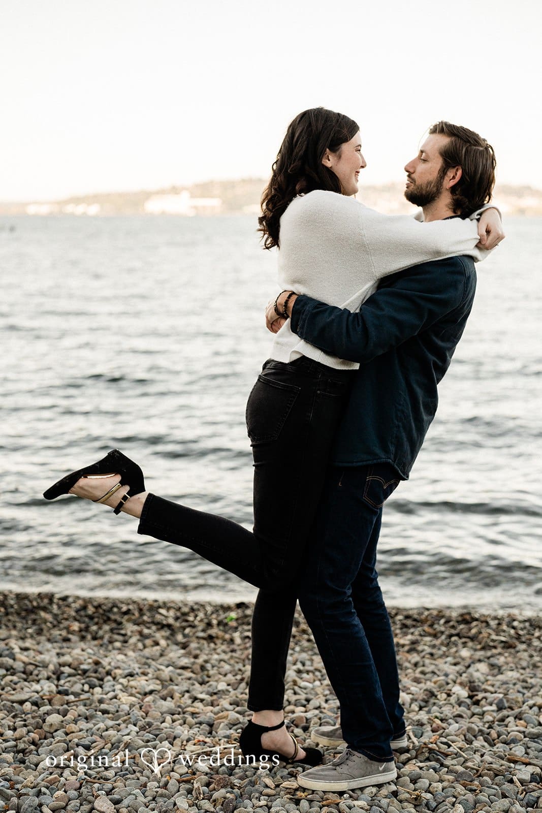 Alki Beach Engagement // Gillian & Joshua -