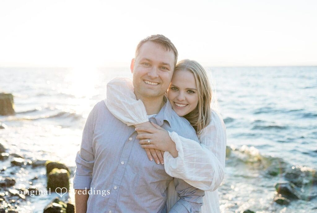 Tracey + Zachary Alki Beach Pier Engagement // Tracey & Zachary -
