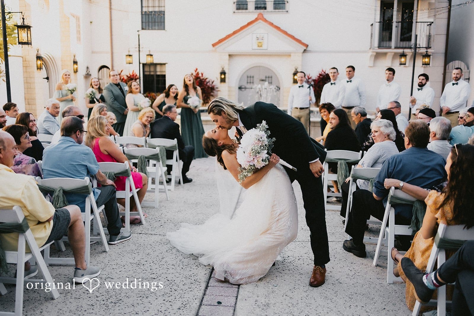 Bishop Museum of Science and Nature Wedding // Emily & Collin -