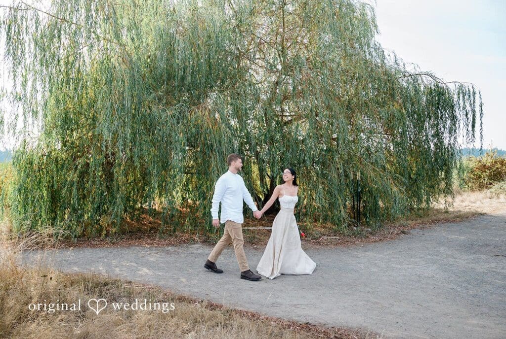 Amanda + Spencer Center for Urban Horticulture Wedding // Amanda & Spencer -