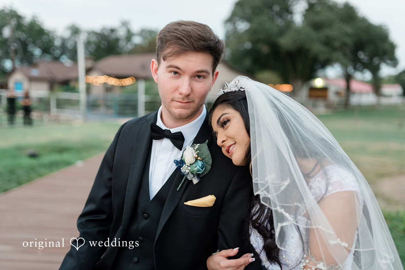 Circle of Seven Ranch Wedding // Gregory & Emma -