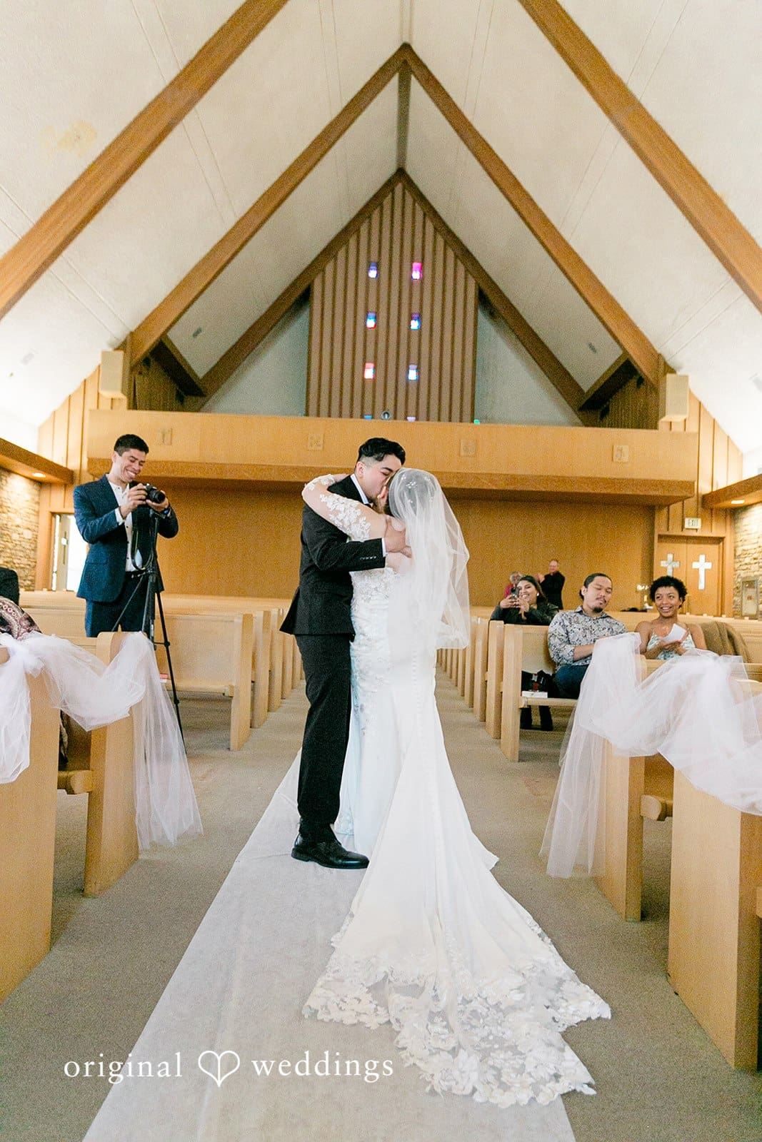 Congregational Church of the Chimes Wedding // Alena & Carlos -