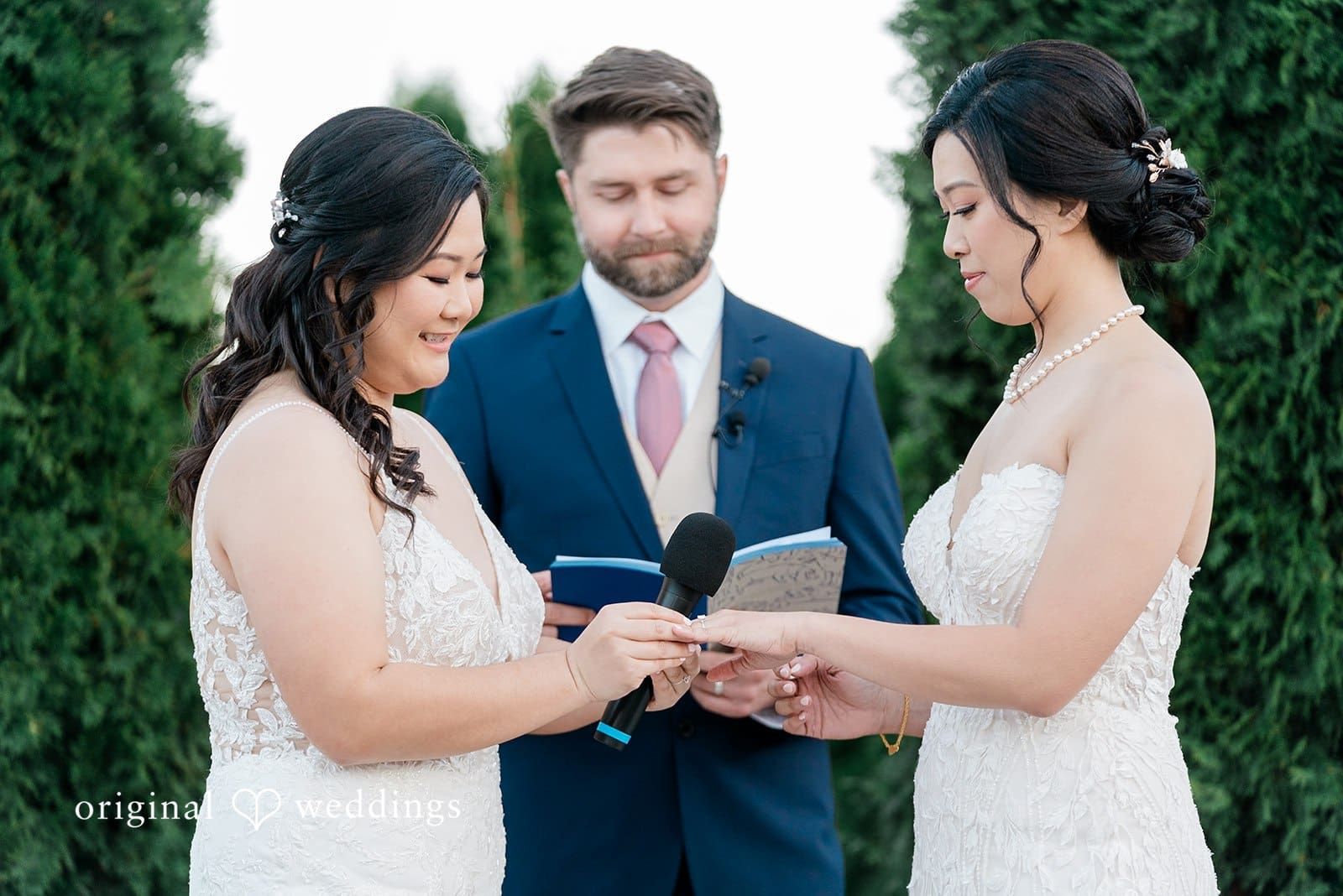 Eagle Ridge Wedding // Lucy & Rosemary -