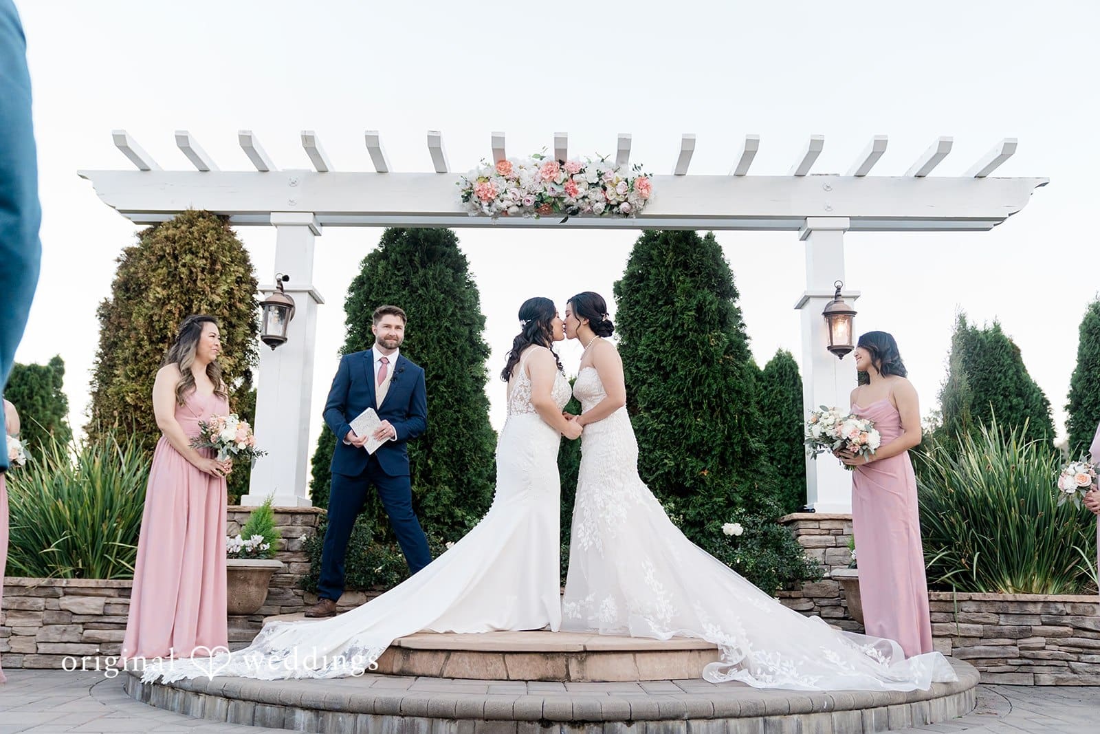 Eagle Ridge Wedding // Lucy & Rosemary -