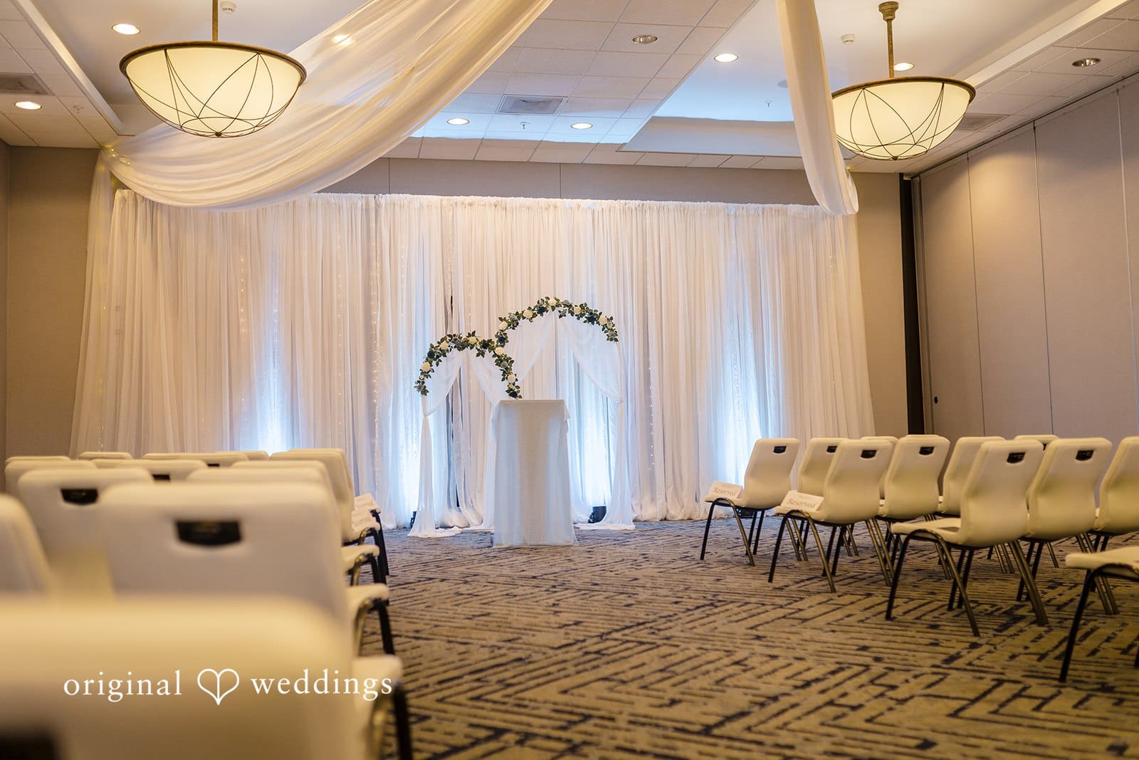 East Town Ballroom at the Courtyard Minneapolis Wedding // Catherine & Alexander -