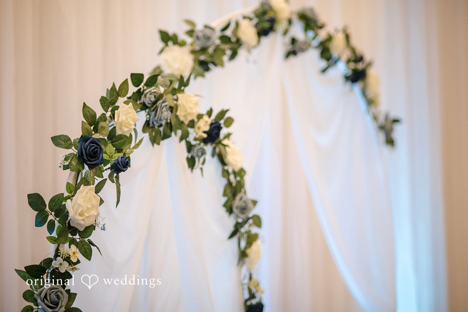 East Town Ballroom at the Courtyard Minneapolis Wedding // Catherine & Alexander -