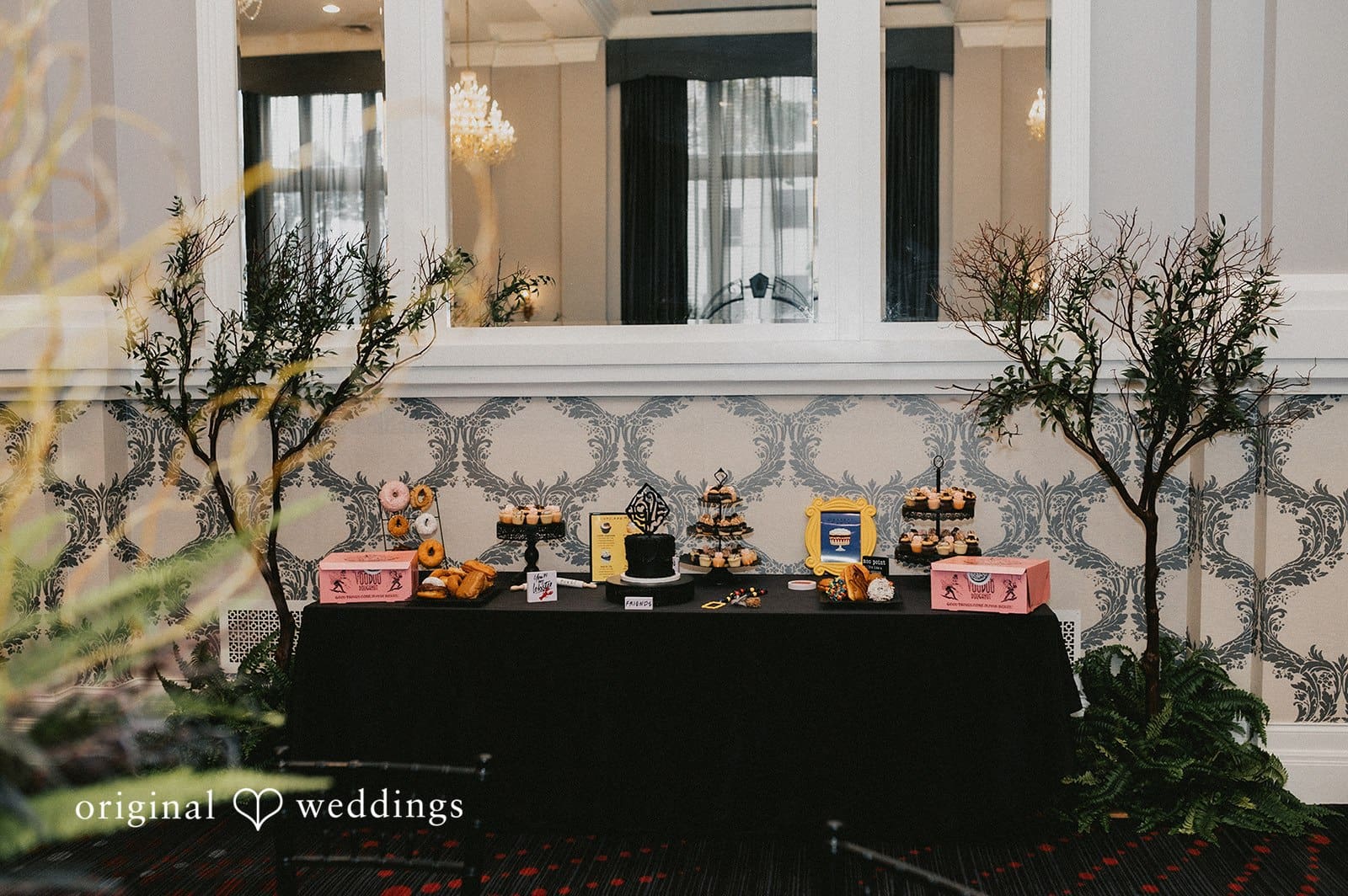 Embassy Suites Downtown Portland Wedding // Demeraye & Austin -