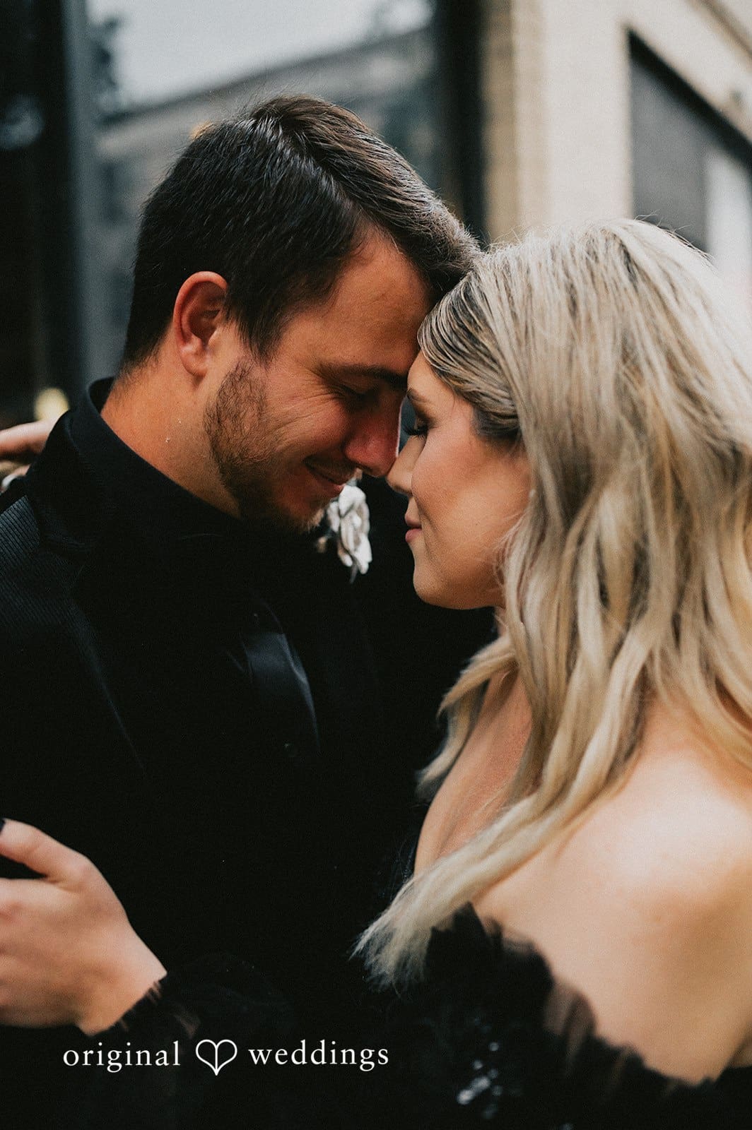 Embassy Suites Downtown Portland Wedding // Demeraye & Austin -