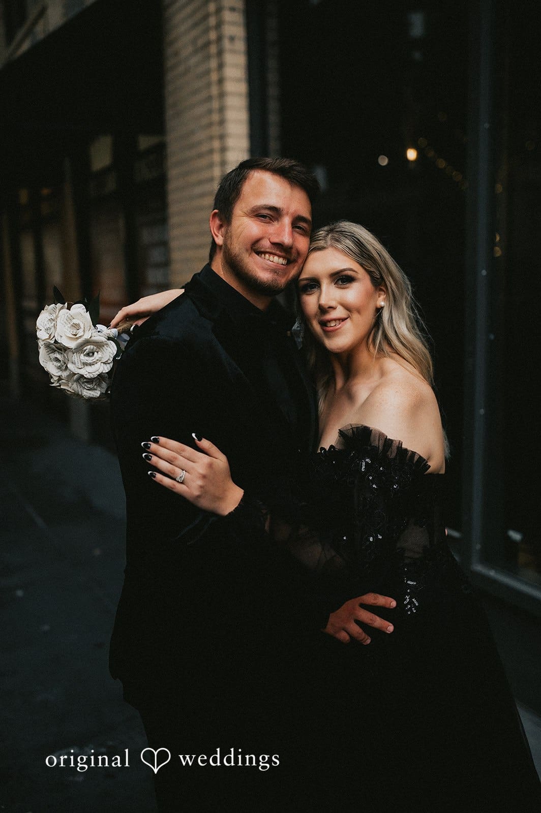 Embassy Suites Downtown Portland Wedding // Demeraye & Austin -