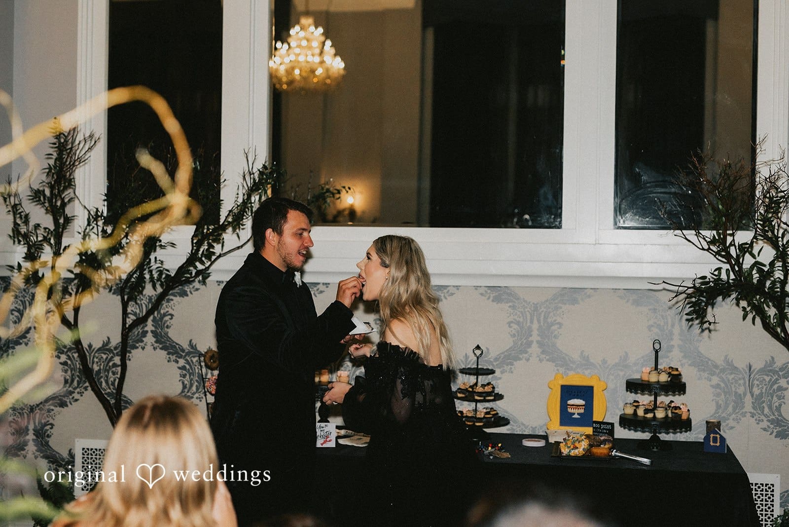 Embassy Suites Downtown Portland Wedding // Demeraye & Austin -