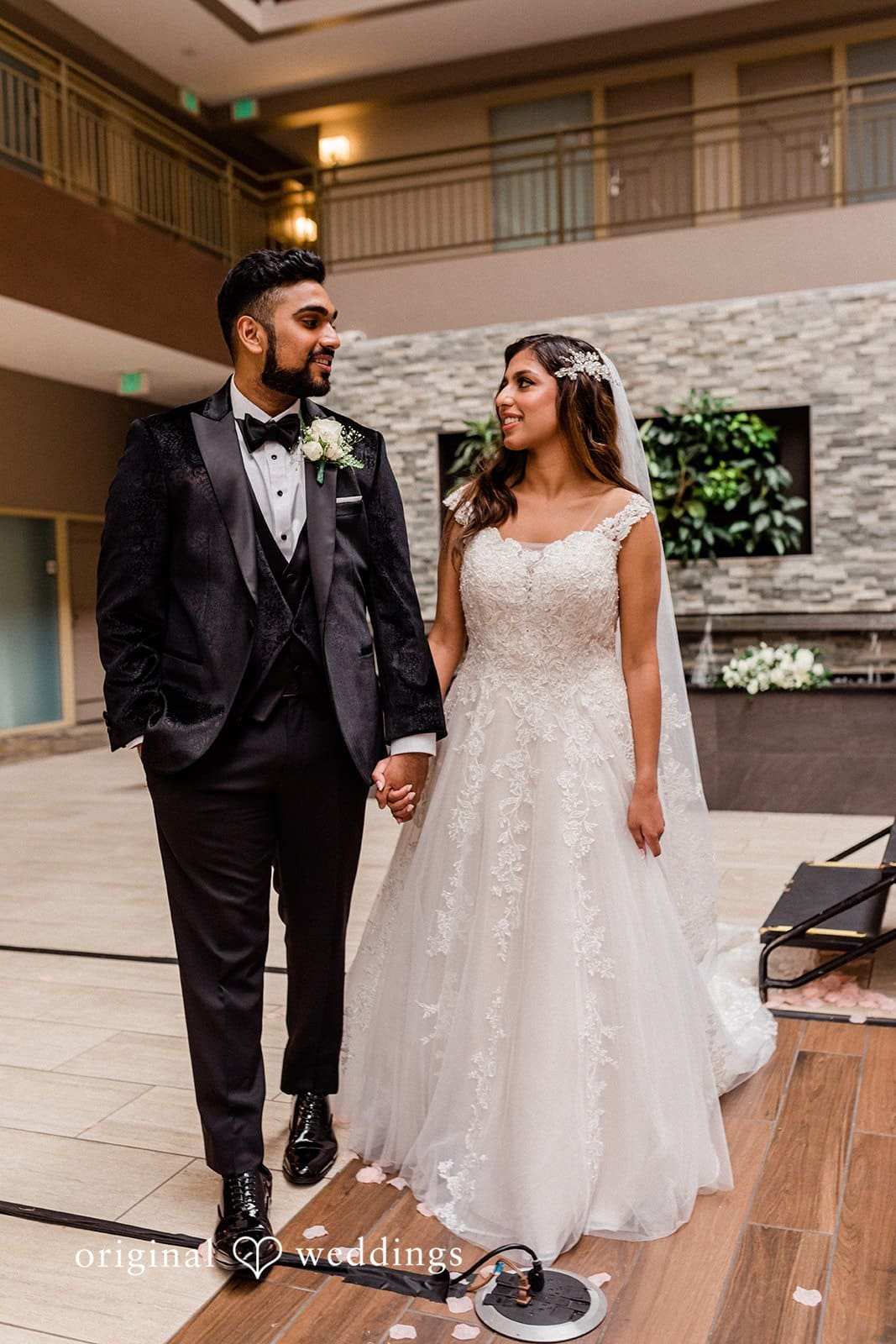 Embassy Suites Seattle North Lynnwood Wedding // Arun & Jasla -