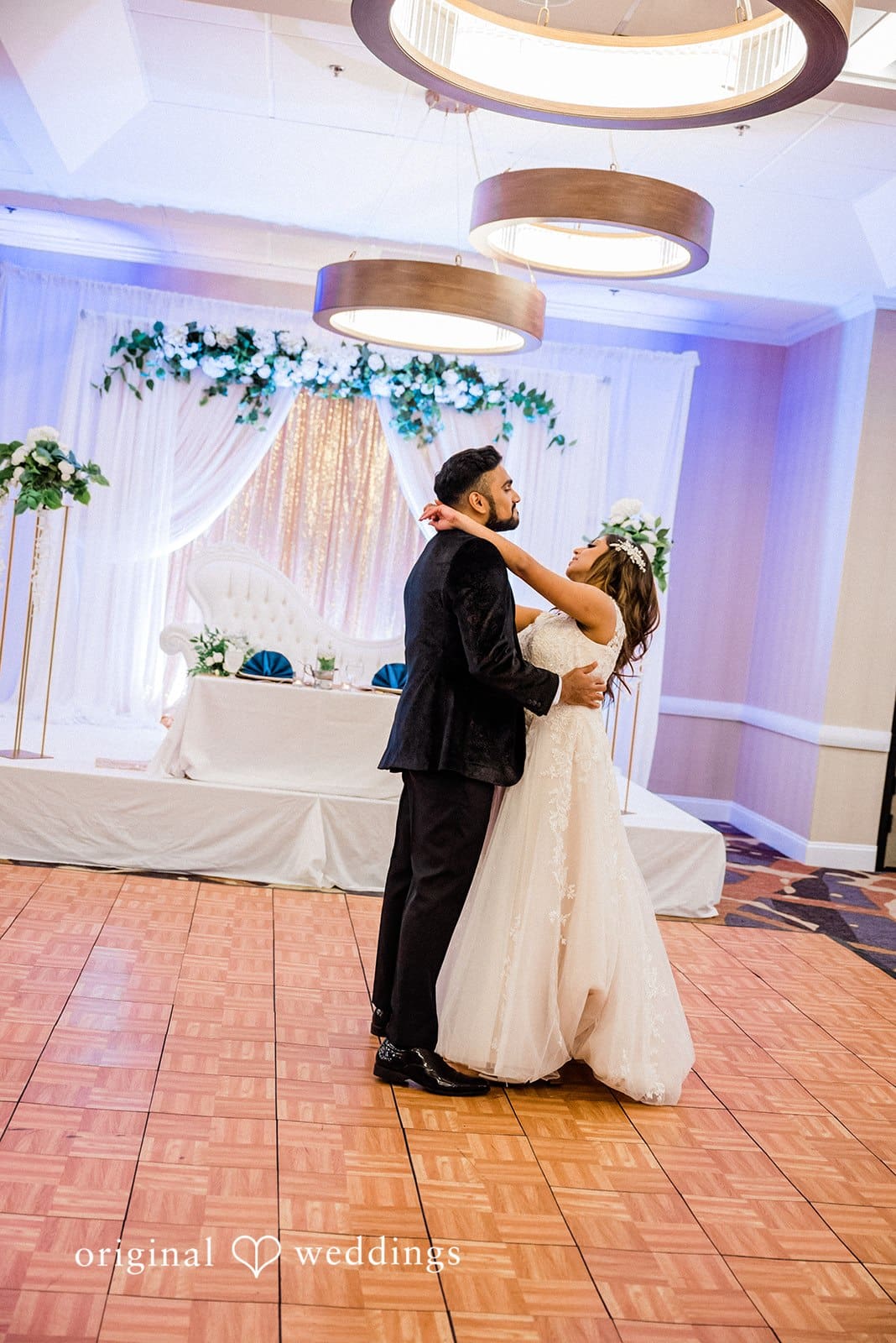Embassy Suites Seattle North Lynnwood Wedding // Arun & Jasla -