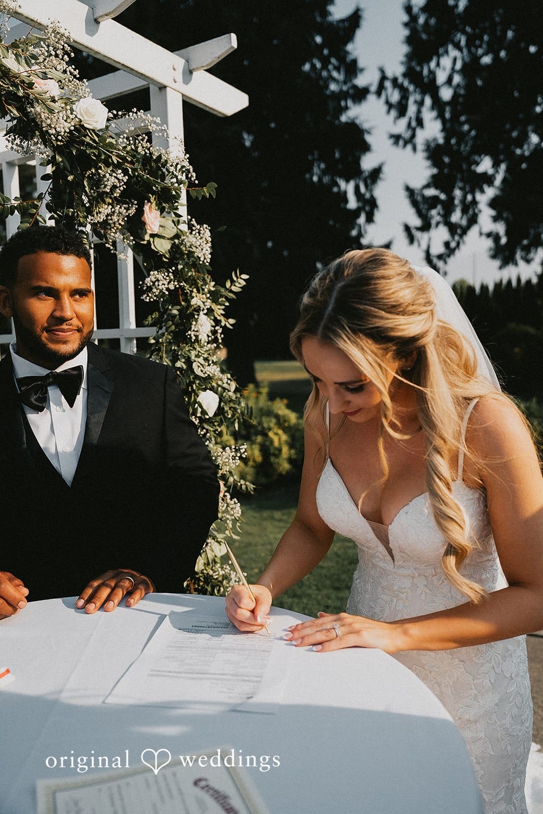 Fairwood Golf and Country Club Wedding // Ashley & Thomas -