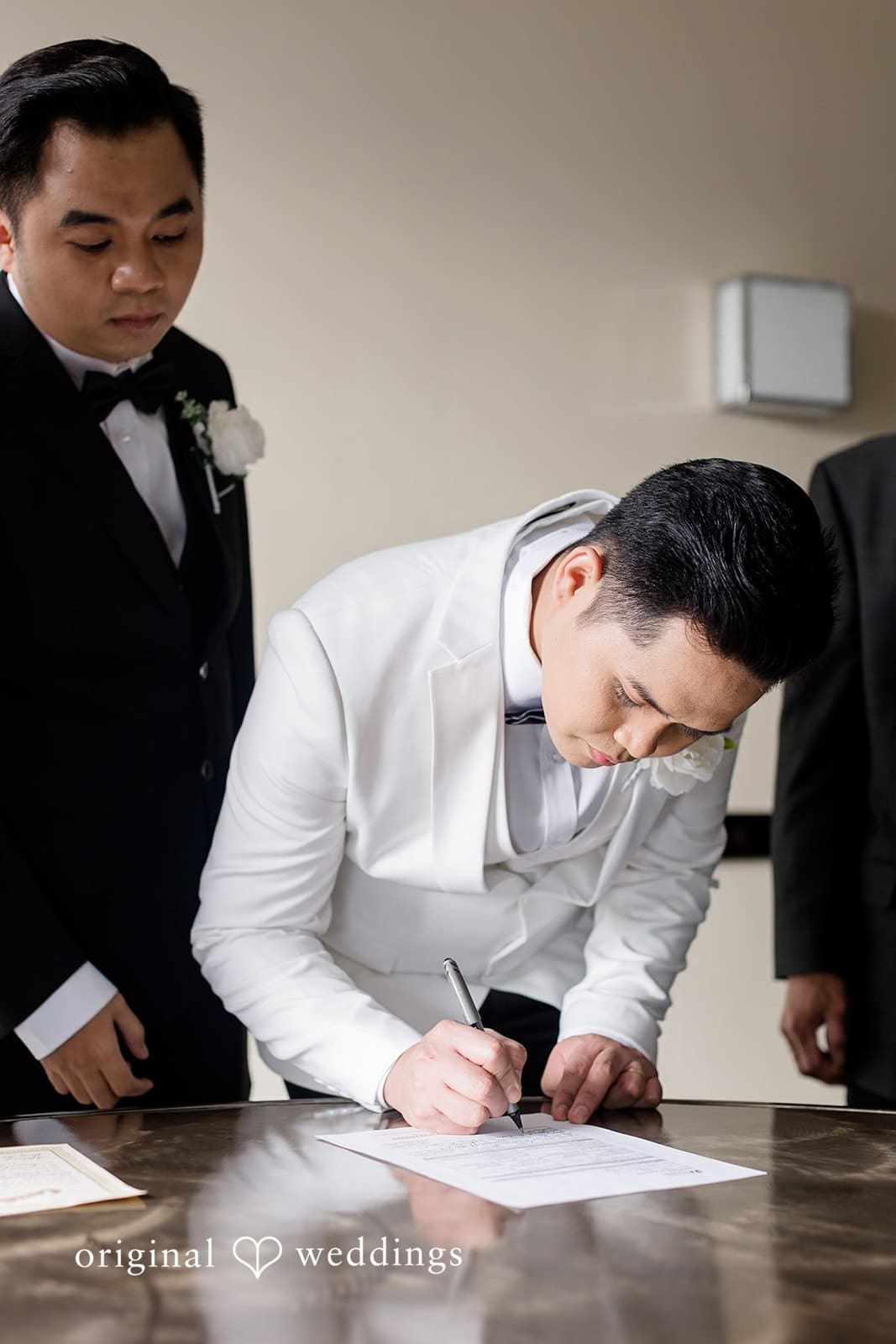 Four Points by Sheraton Wedding // Aris & Hekki -