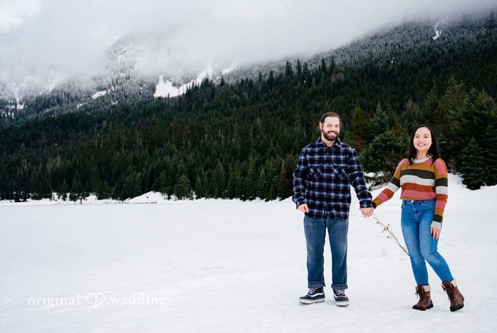 Uyen + Wayne Gold Creek Pond Engagement // Uyen & Wayne -