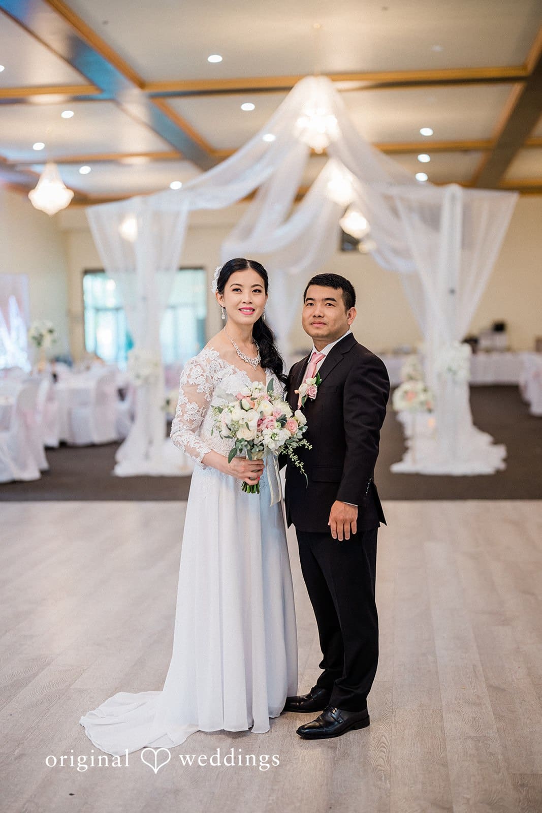 Golden Complex Banquet Hall Wedding // Vicky & Za -