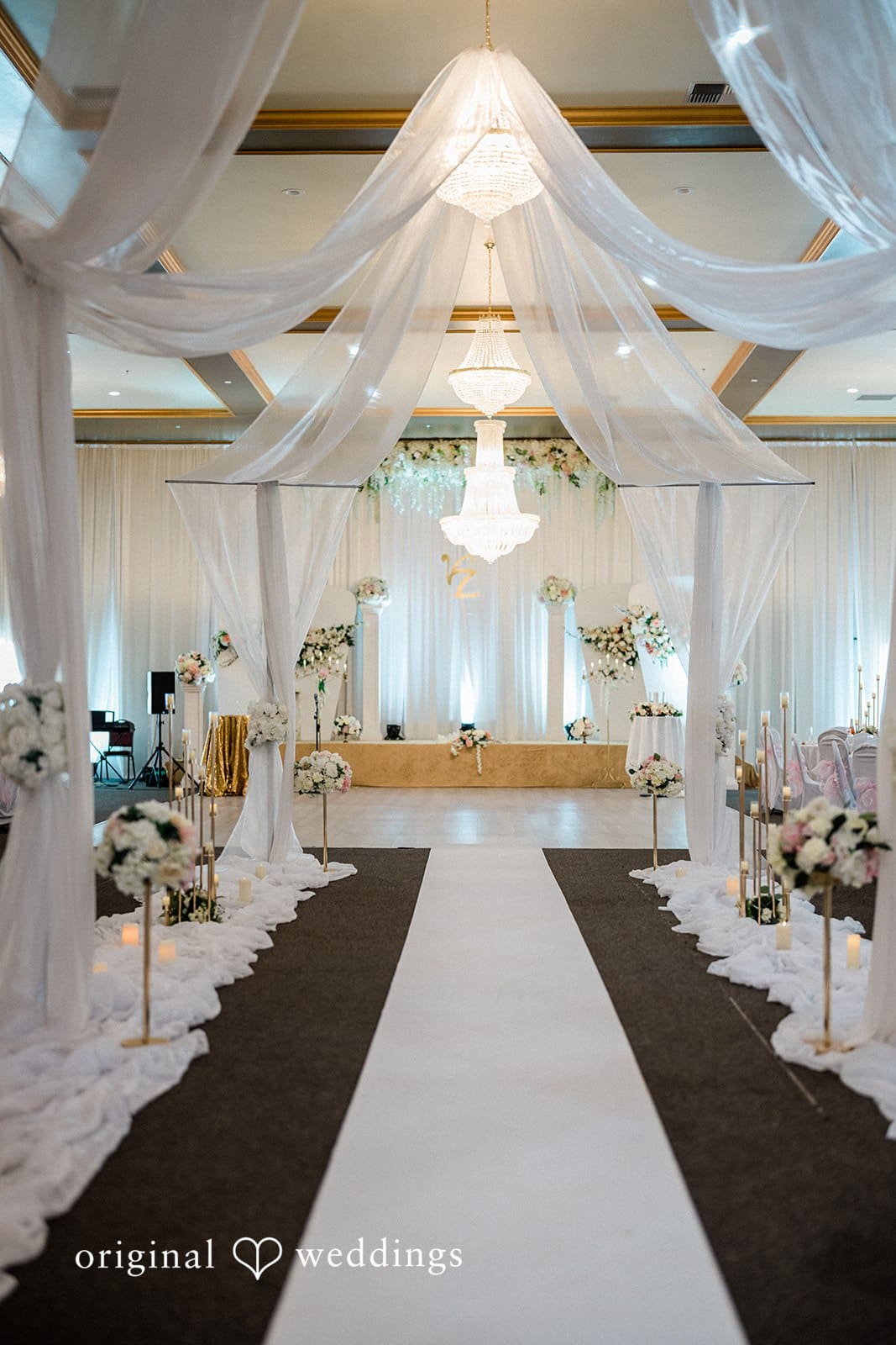 Golden Complex Banquet Hall Wedding // Vicky & Za -