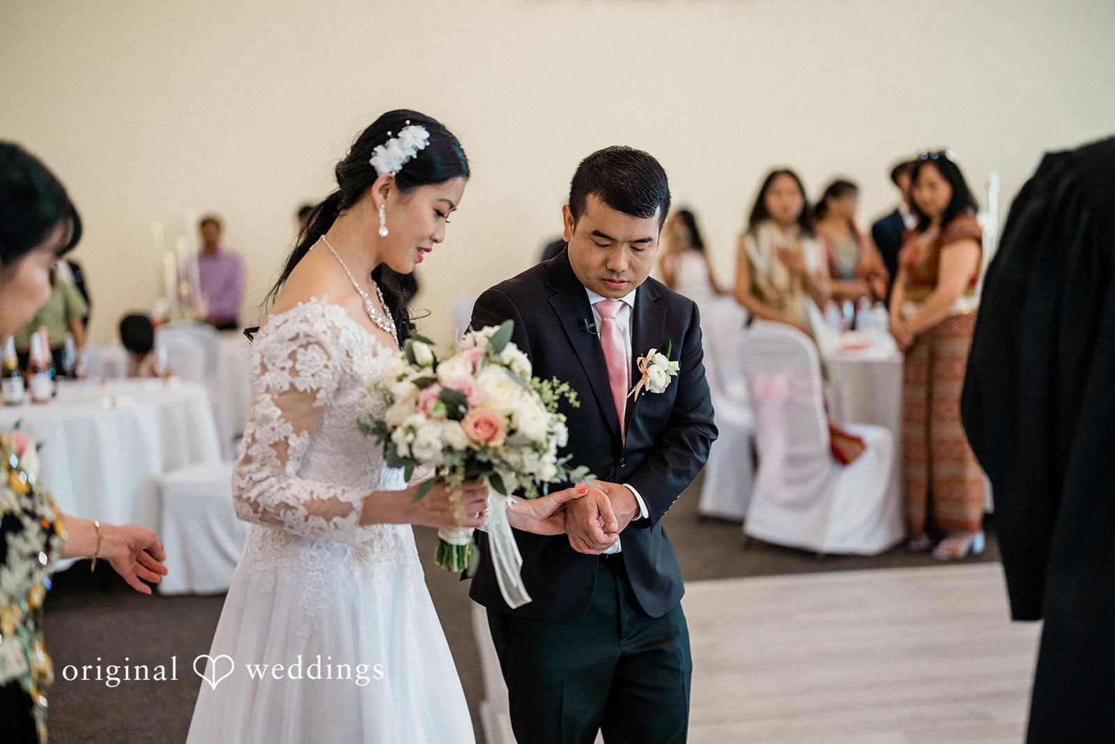 Golden Complex Banquet Hall Wedding // Vicky & Za -