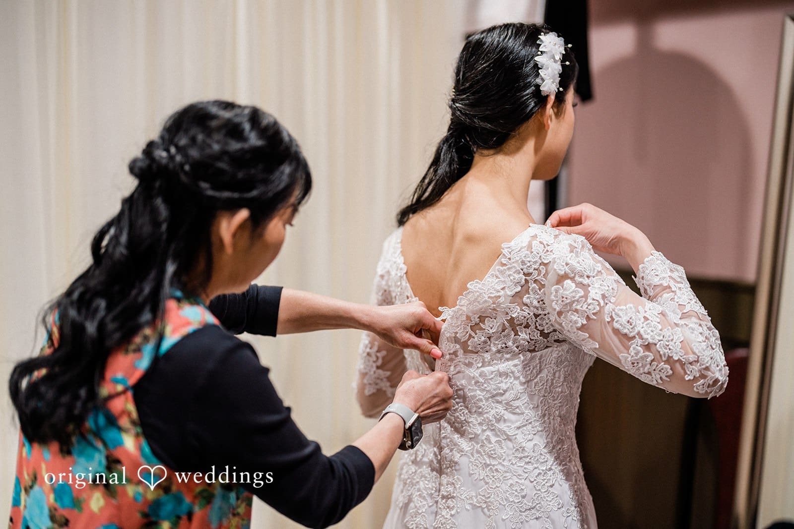 Golden Complex Banquet Hall Wedding // Vicky & Za -