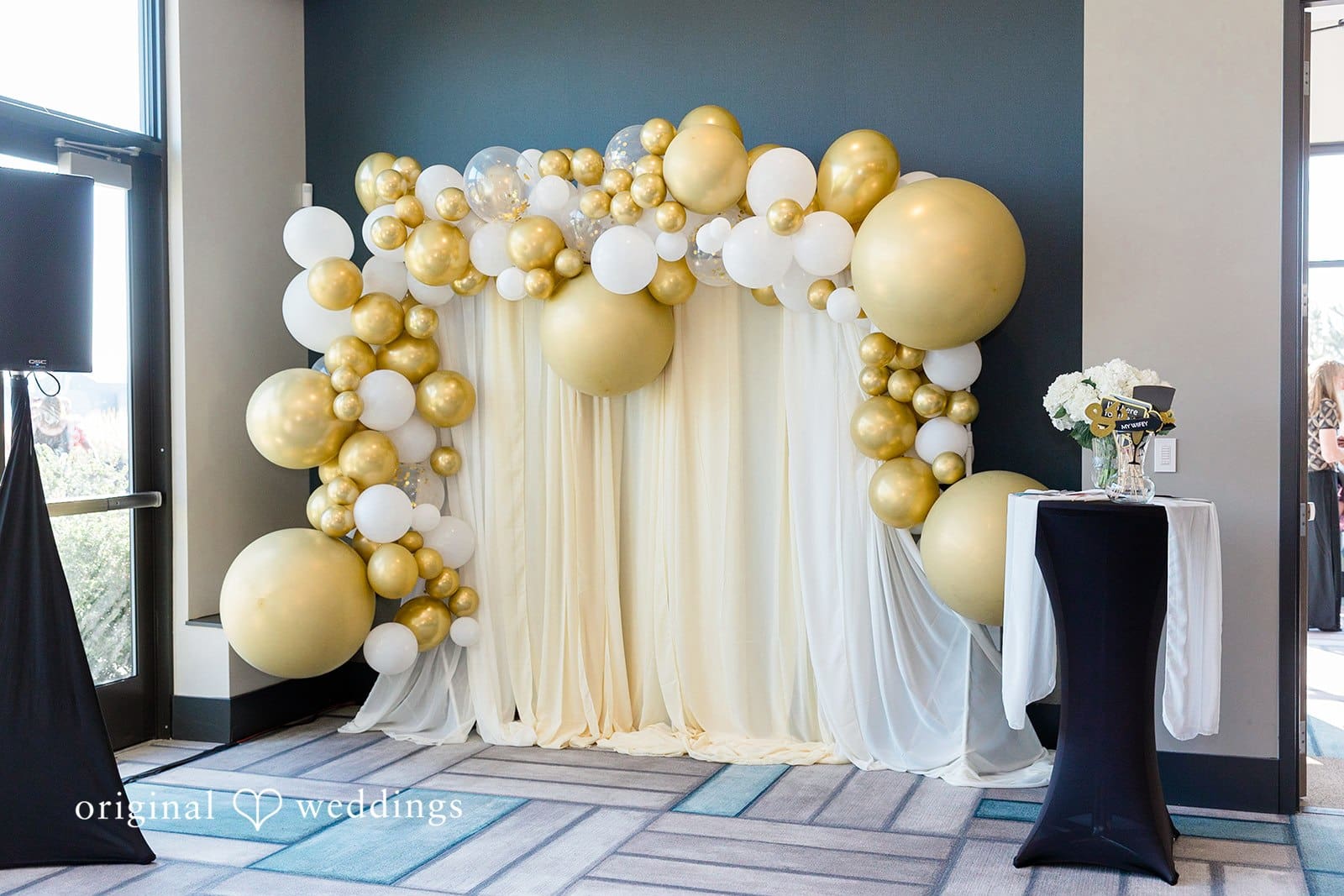 Hotel Indigo Seattle Wedding // Nicole & Tyler -