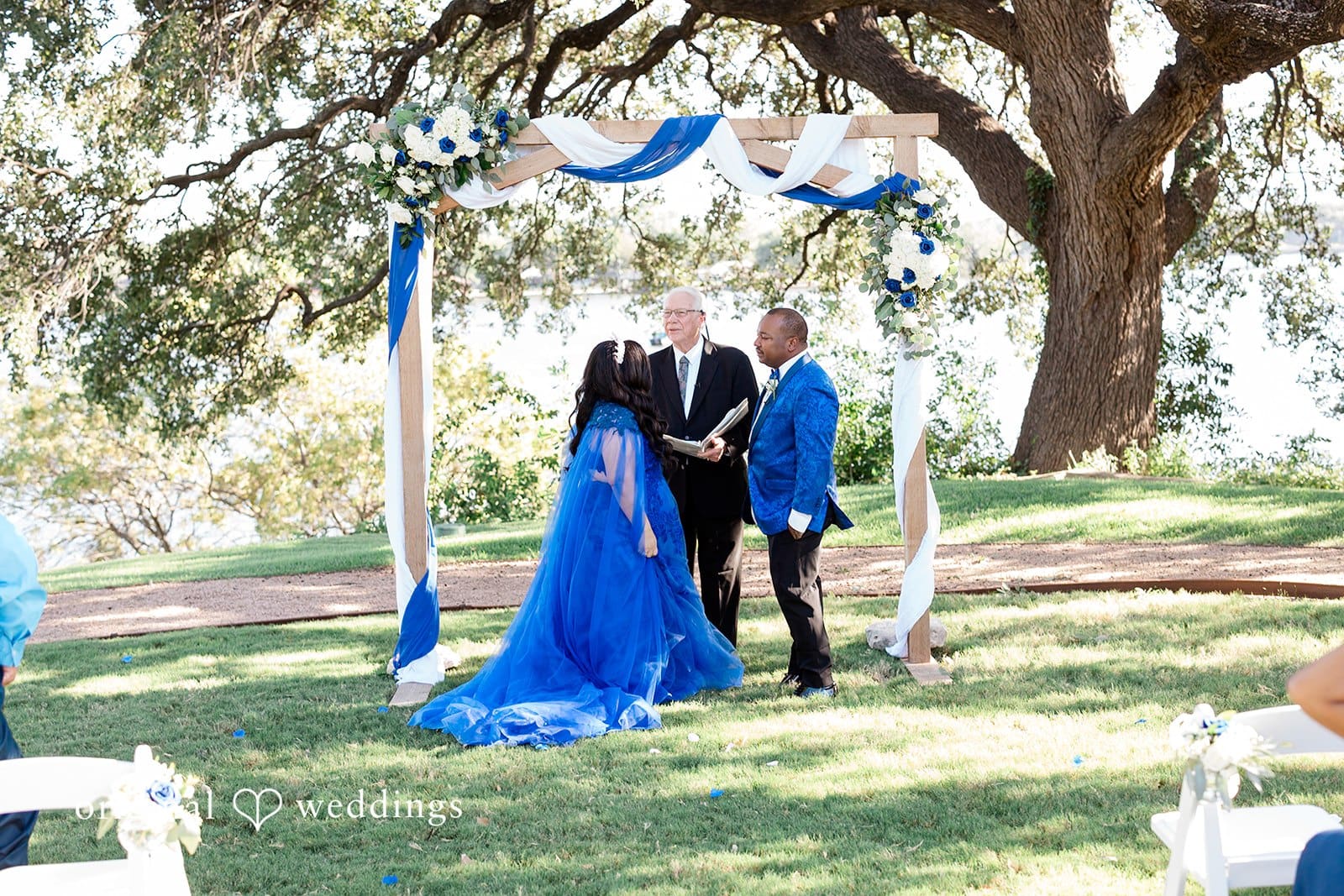 Inn on Lake Granbury Wedding // Simone & Keaton -