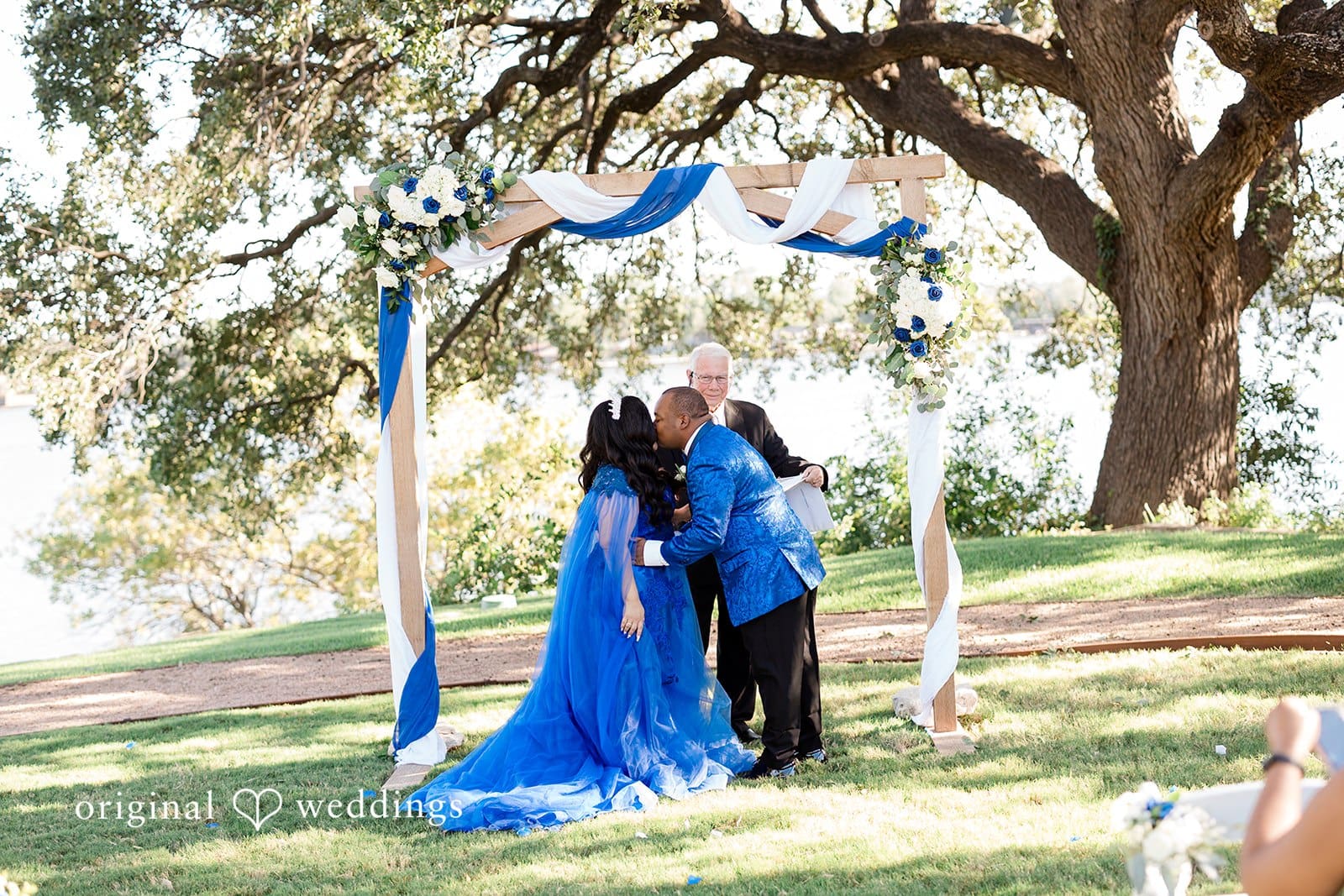 Inn on Lake Granbury Wedding // Simone & Keaton -