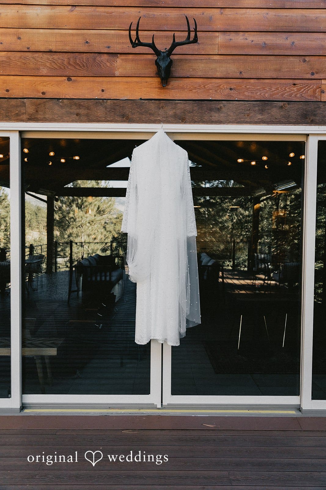 Juniper Mountain House Wedding // Paige & Matthew -