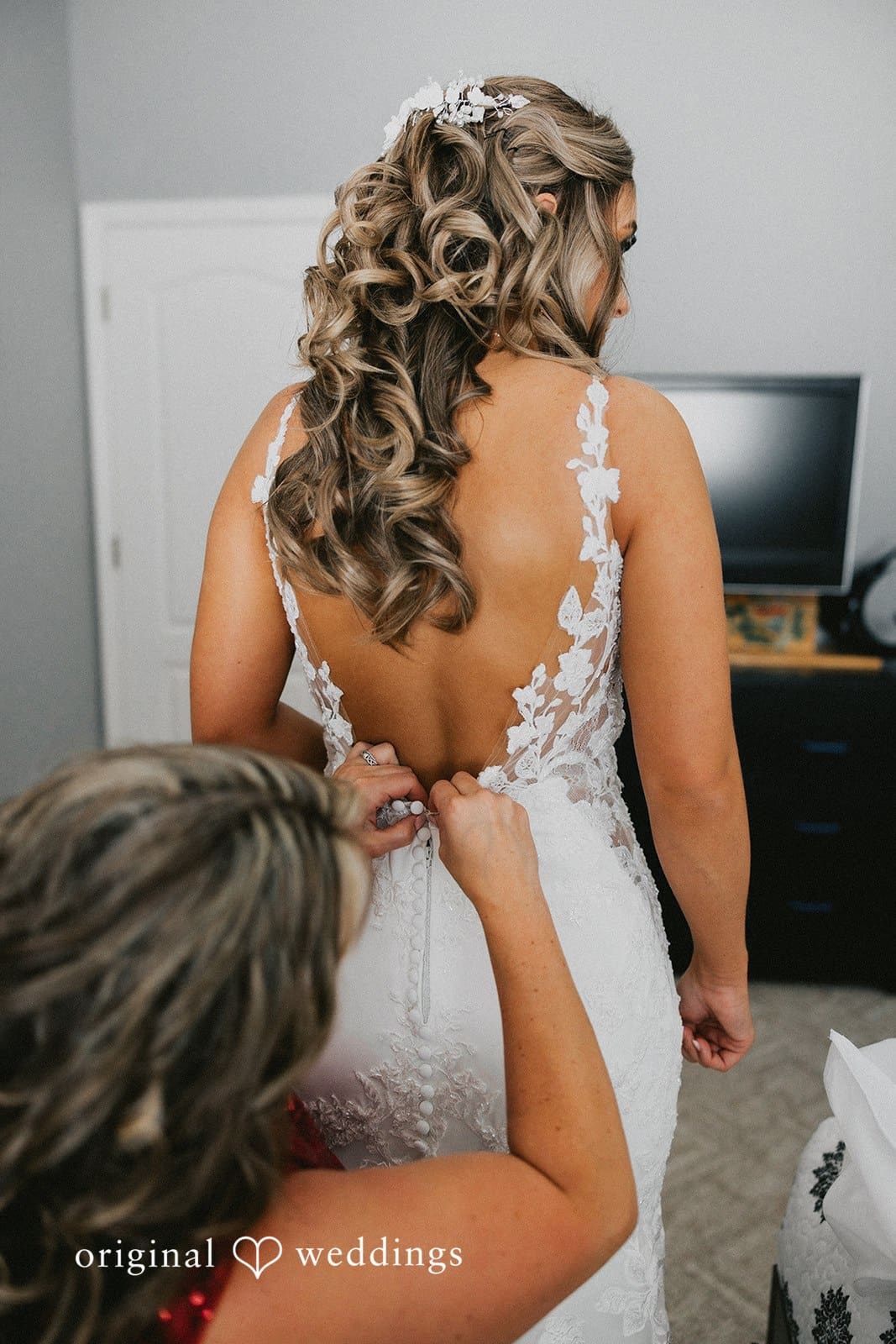 La Center Backyard Wedding // Brianna & Michael -