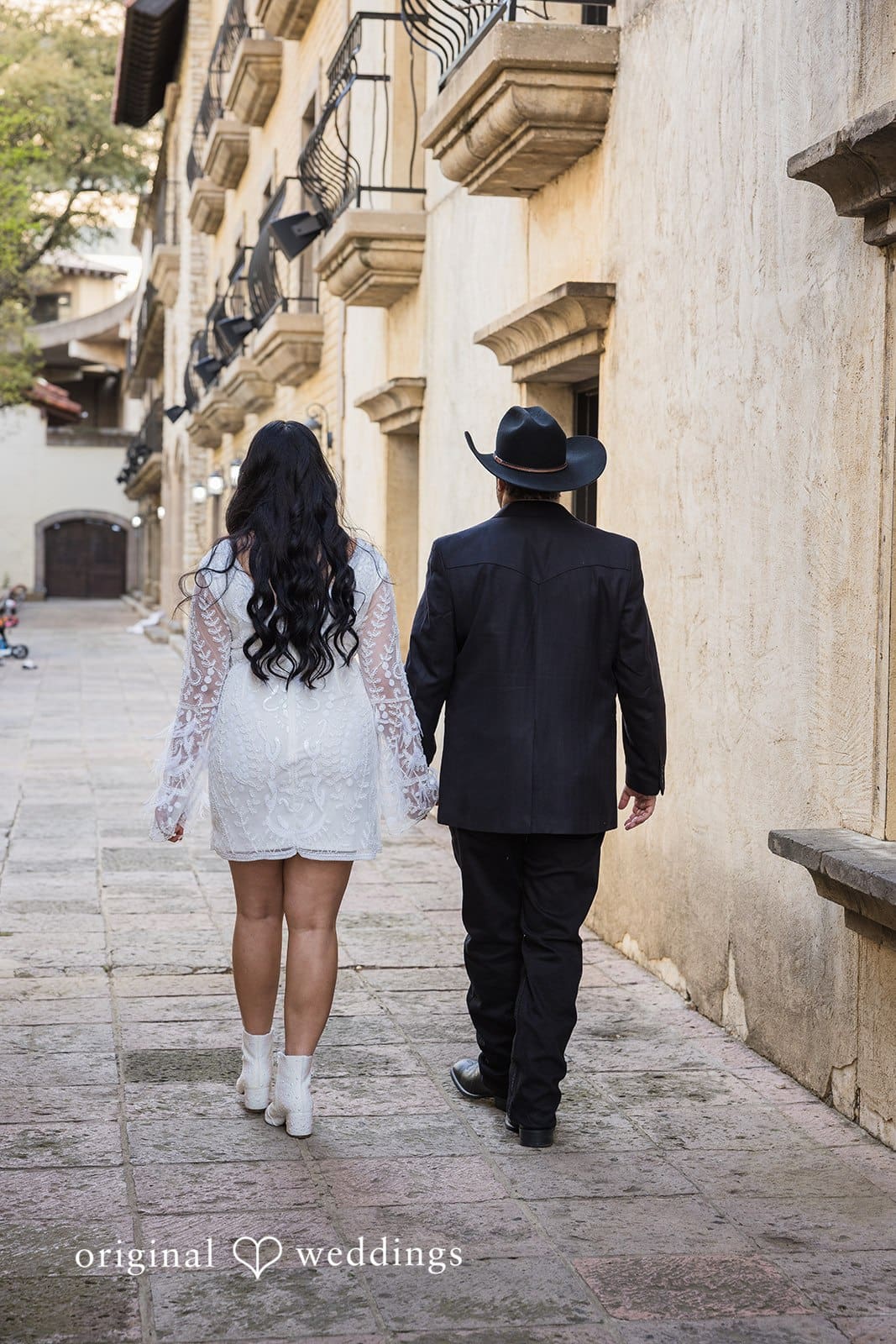 Mandalay Canal Engagement // Gabrielle & Joseph -