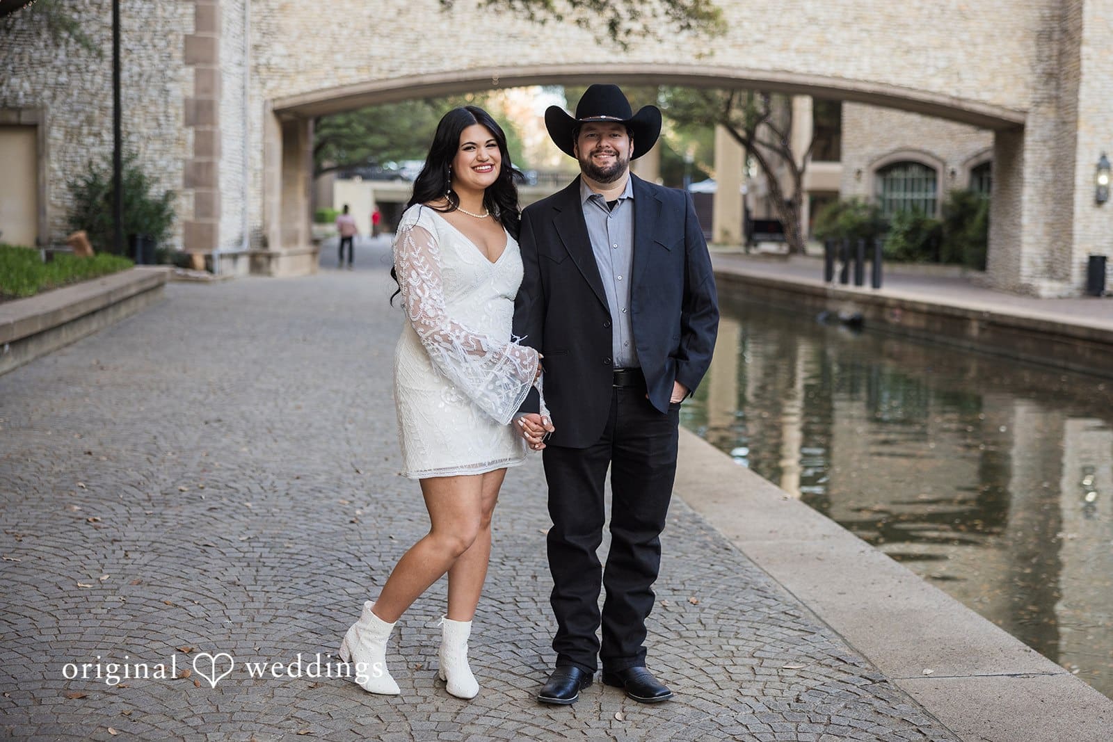 Mandalay Canal Engagement // Gabrielle & Joseph -