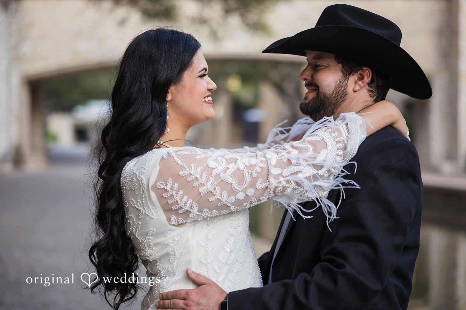Mandalay Canal Engagement // Gabrielle & Joseph -
