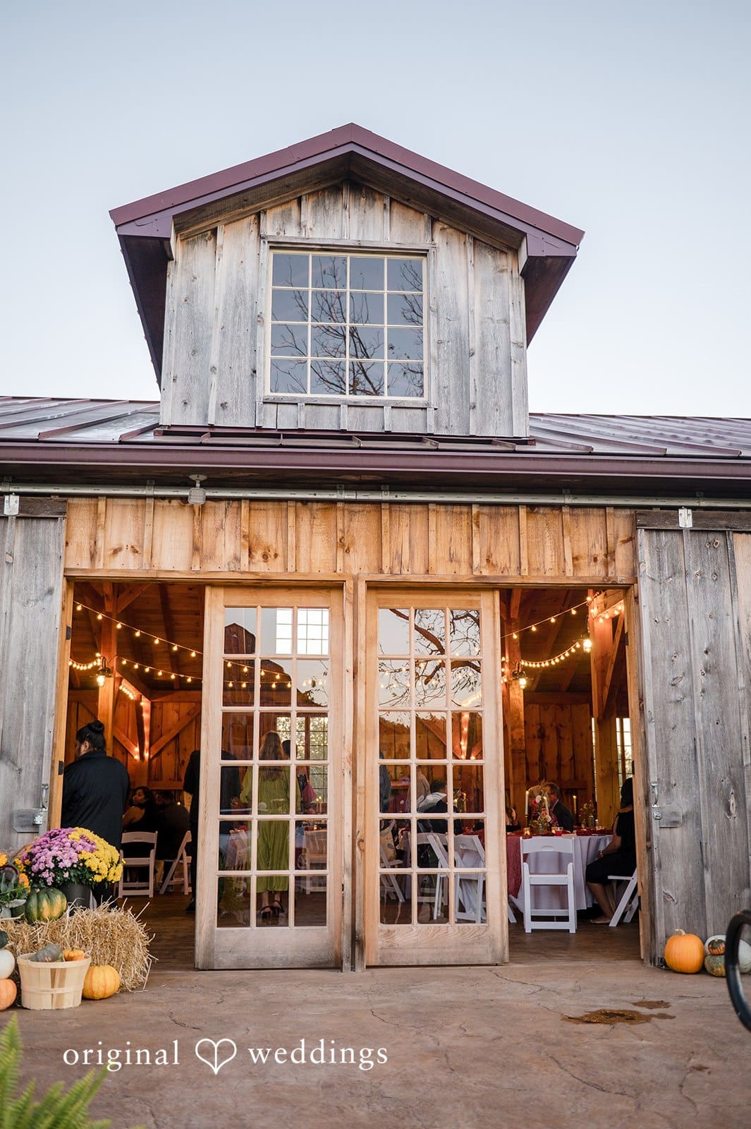 Mary's Meadow Wedding // Kara & Niquekko -