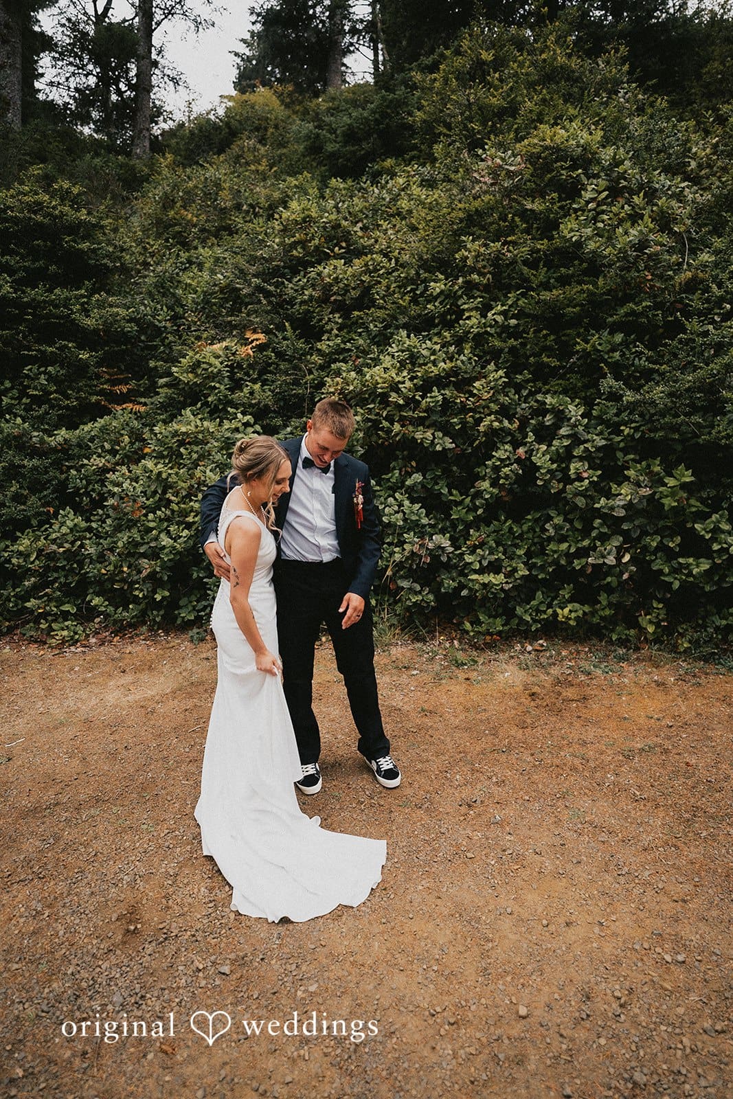 McPhillips Beach Wedding // Courtney & Bradley -