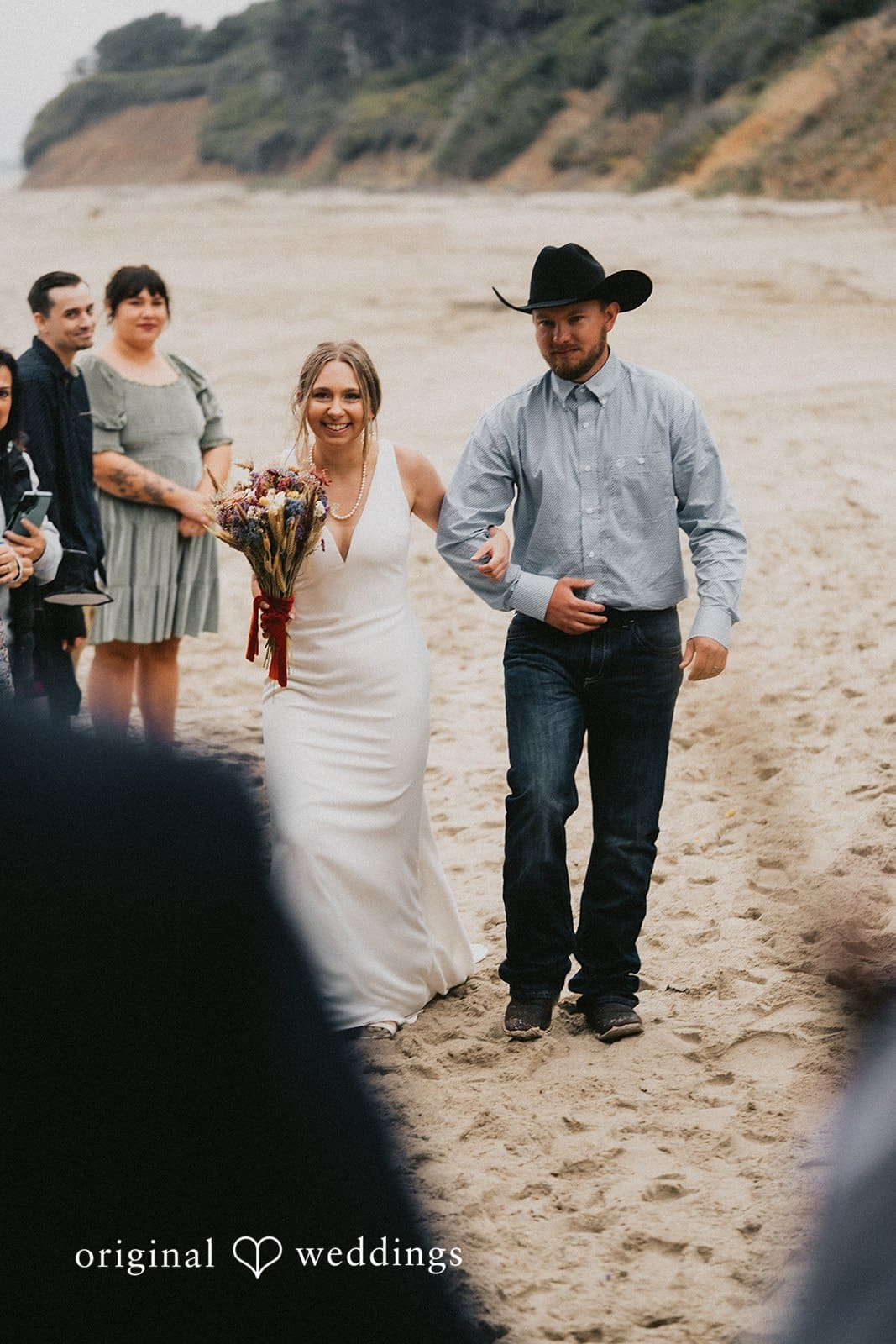 McPhillips Beach Wedding // Courtney & Bradley -